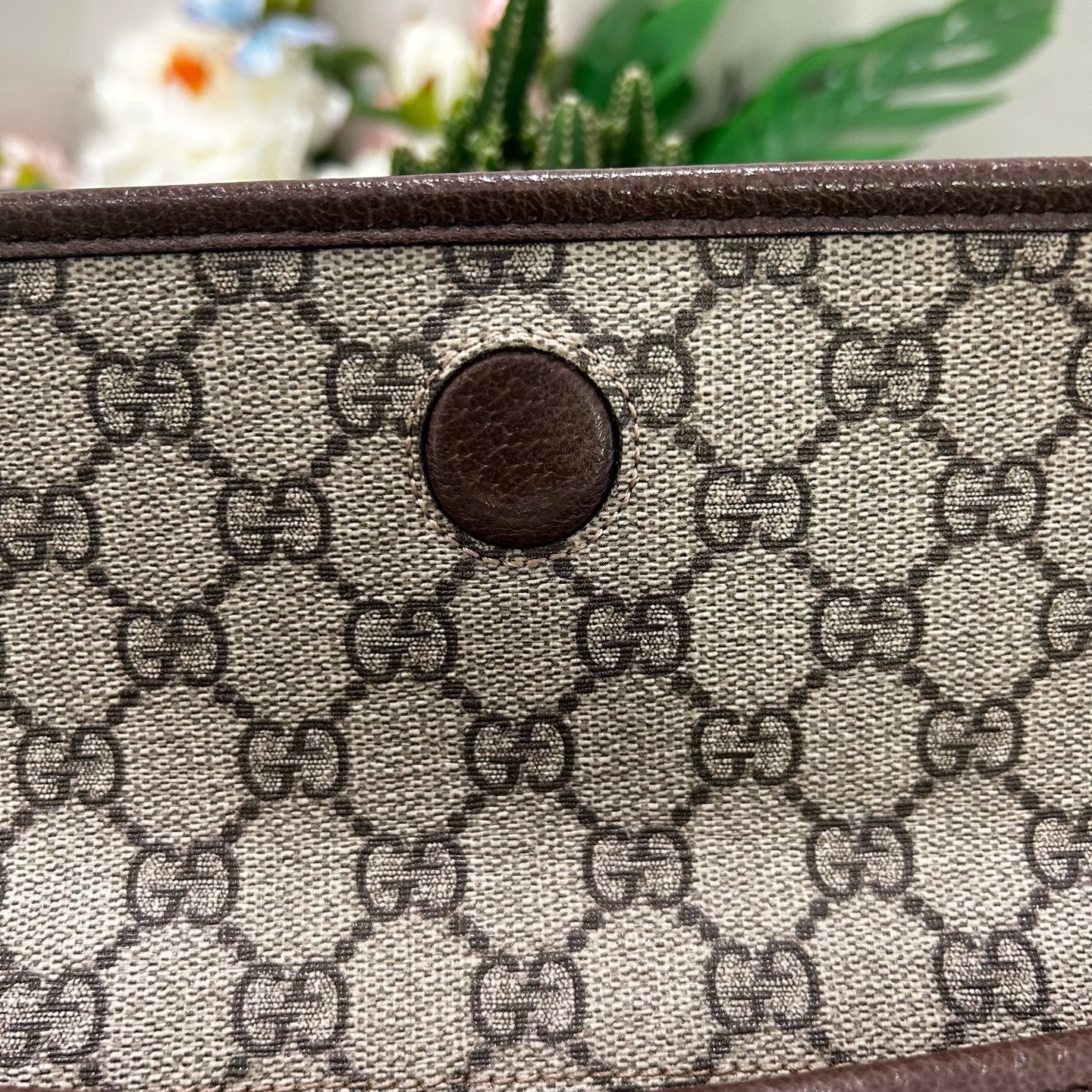 Gucci - Tiger Head Belt Bag - GG Supreme Canvas with Leather Trim - Beige and Brown with Red and Green Web - (small)