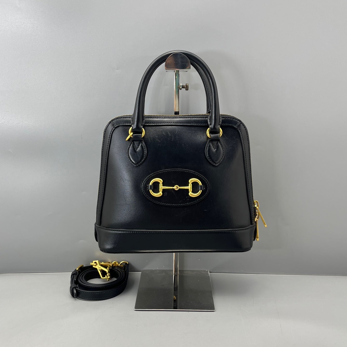 Gucci - 1955 Horsebit Dome Bag - Leather - Black - (medium)