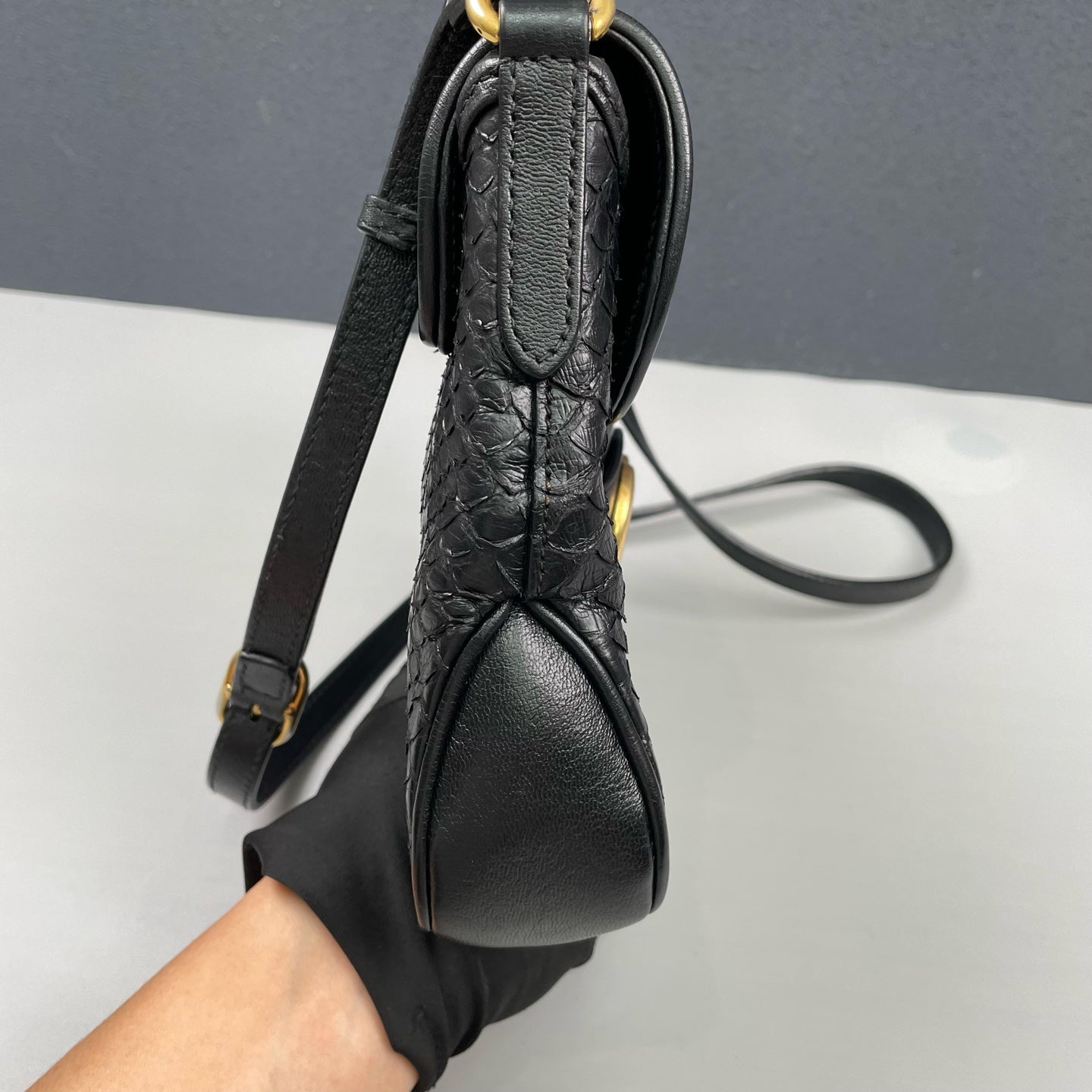 Gucci - GG Messenger Bag - Exotic leathers - Python and Leather - Black - (small)