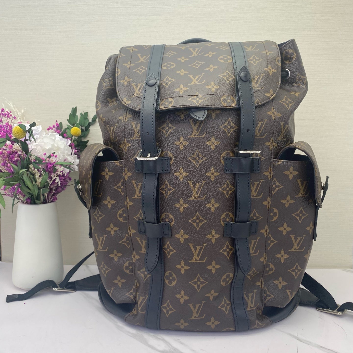 Louis Vuitton - Christopher - Monogram coated canvas with black leather trim - Brown - (large)
