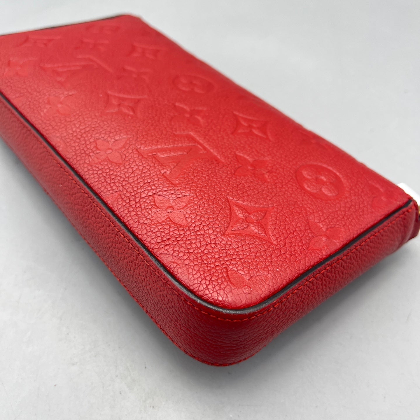 Louis Vuitton - Pochette Felicie - Embossed Monogram Empreinte leather - Red - (small)