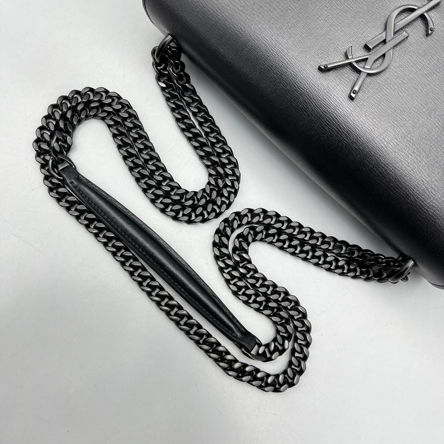 Saint Laurent - Sunset Medium - Leather - Black - (Medium)