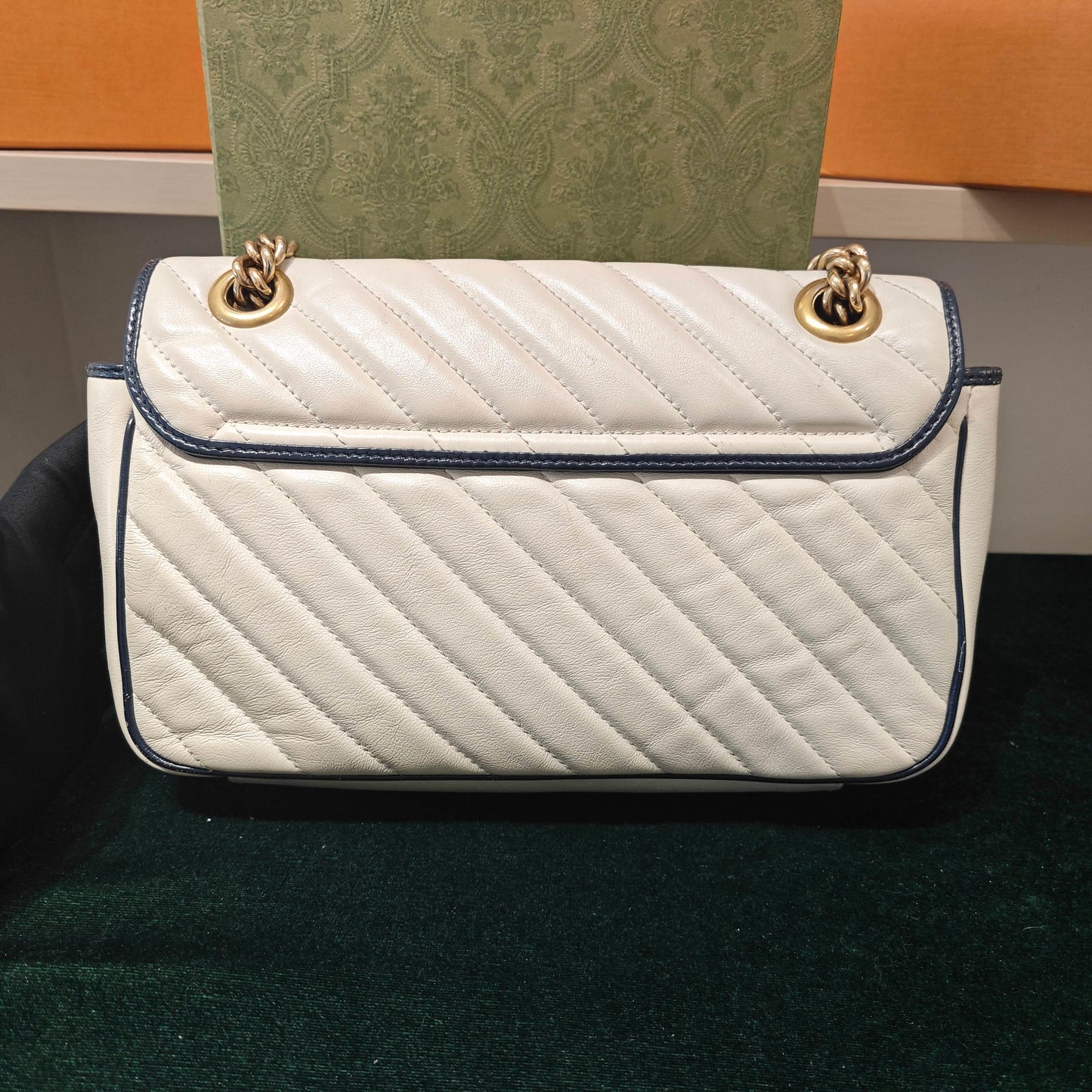 Gucci - Marmont - Leather - Beige with Navy Accents - (medium)