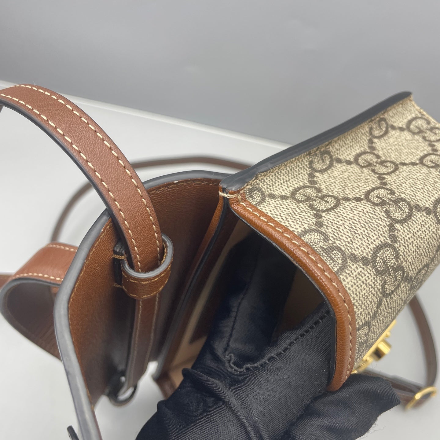 Gucci - Moonlight Box Mini Top Handle Bag - GG Supreme canvas and Leather - Beige, Black and Brown - (mini)