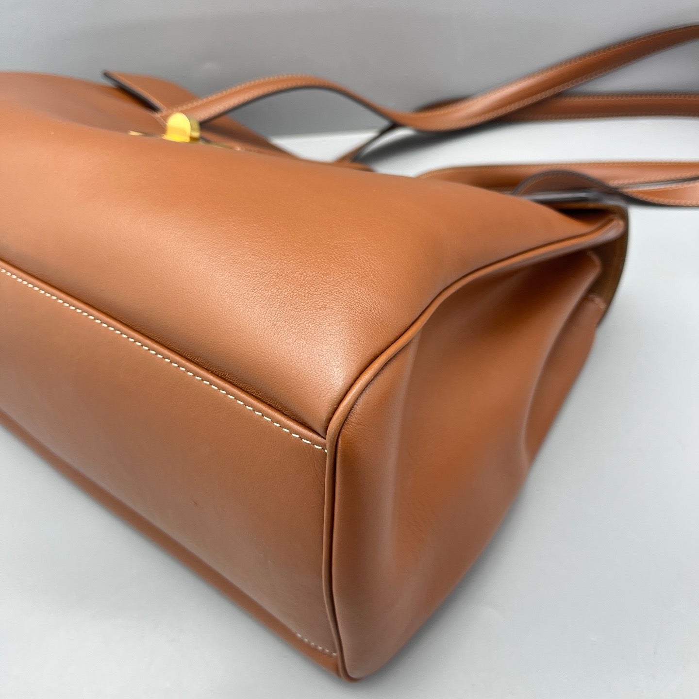 Celine - Soft 16 Medium - Smooth calfskin leather - Brown - (Medium)