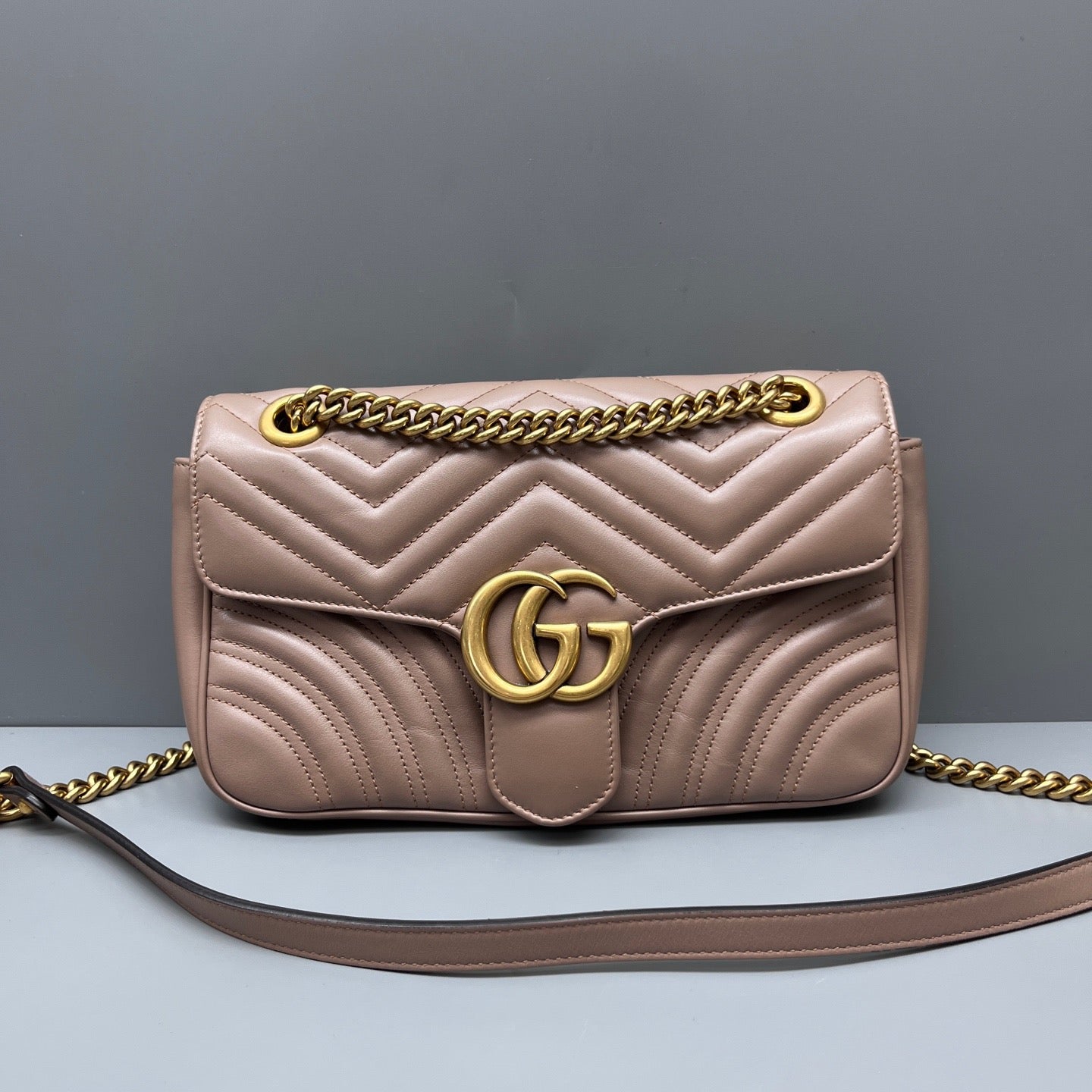 Gucci - GG Marmont Matelassé Shoulder Bag - Leather - Beige - (medium)