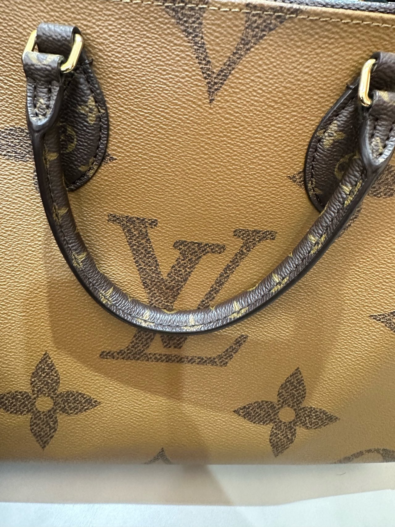 Louis Vuitton - ONTHEGO MM - Monogram Giant coated canvas with leather trim - Brown - (medium)