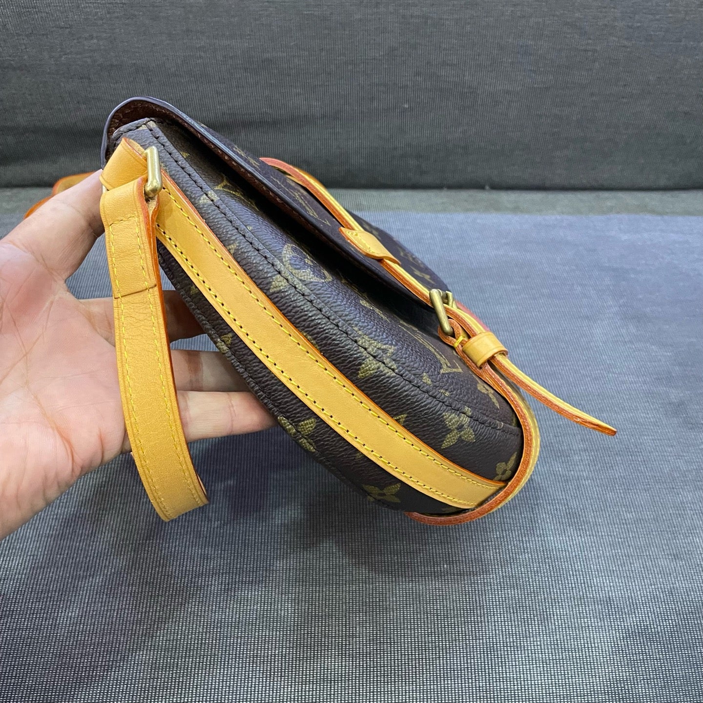 Louis Vuitton - Mini Shield Crossbody Bag - Monogram coated canvas with Vachetta leather trim - Brown - (mini)