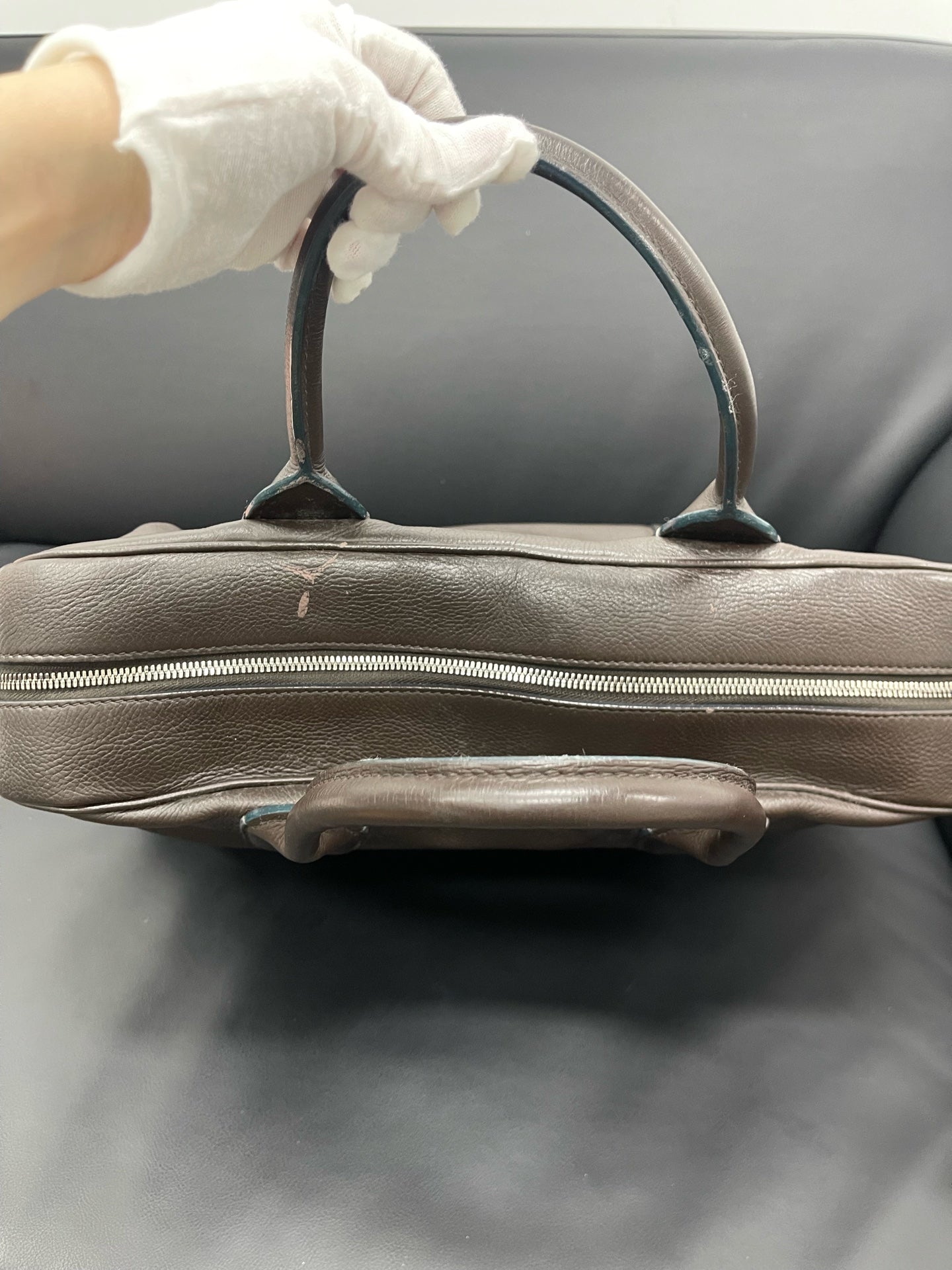 Louis Vuitton - Briefcase - Pebbled Leather - Brown - (Medium)