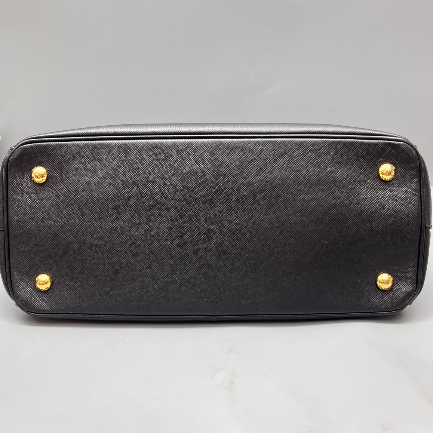 Prada - Galleria (Saffiano Lux Tote) - Saffiano leather - Black - (Medium)