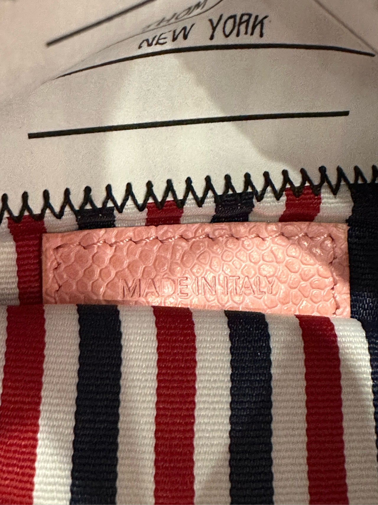 Thom Browne - Dachshund Shoulder Bag - Grained leather - Pink - (Small)