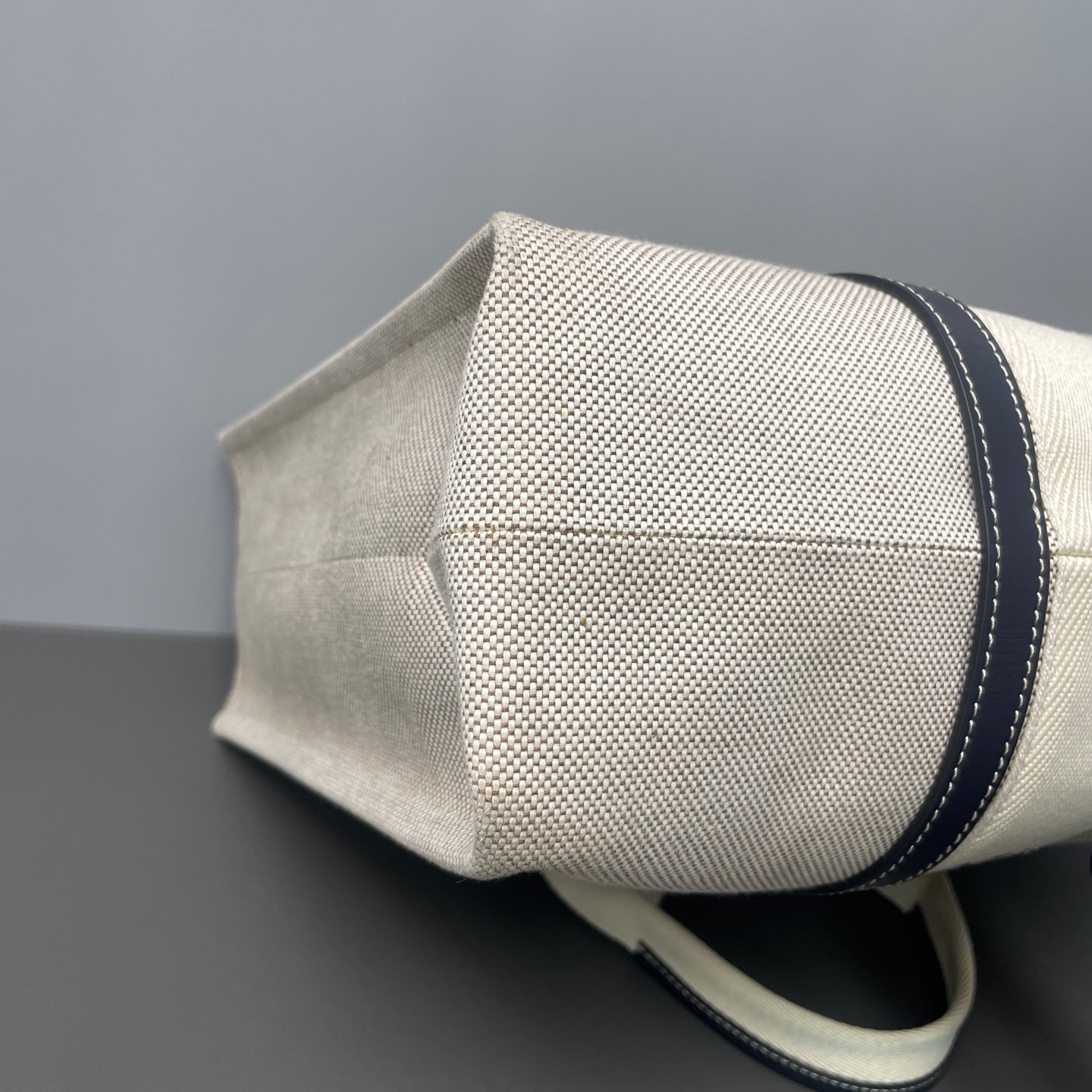 Chloé - Woody Tote Bag - Linen canvas with leather trim - Beige with Black accents - (large)