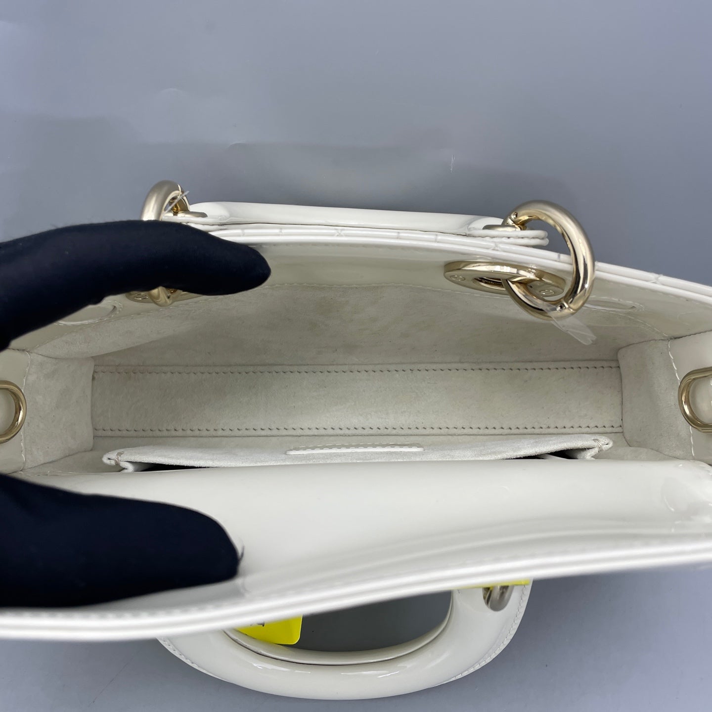 Dior - Lady Dior Mini - Patent leather - White - (mini)