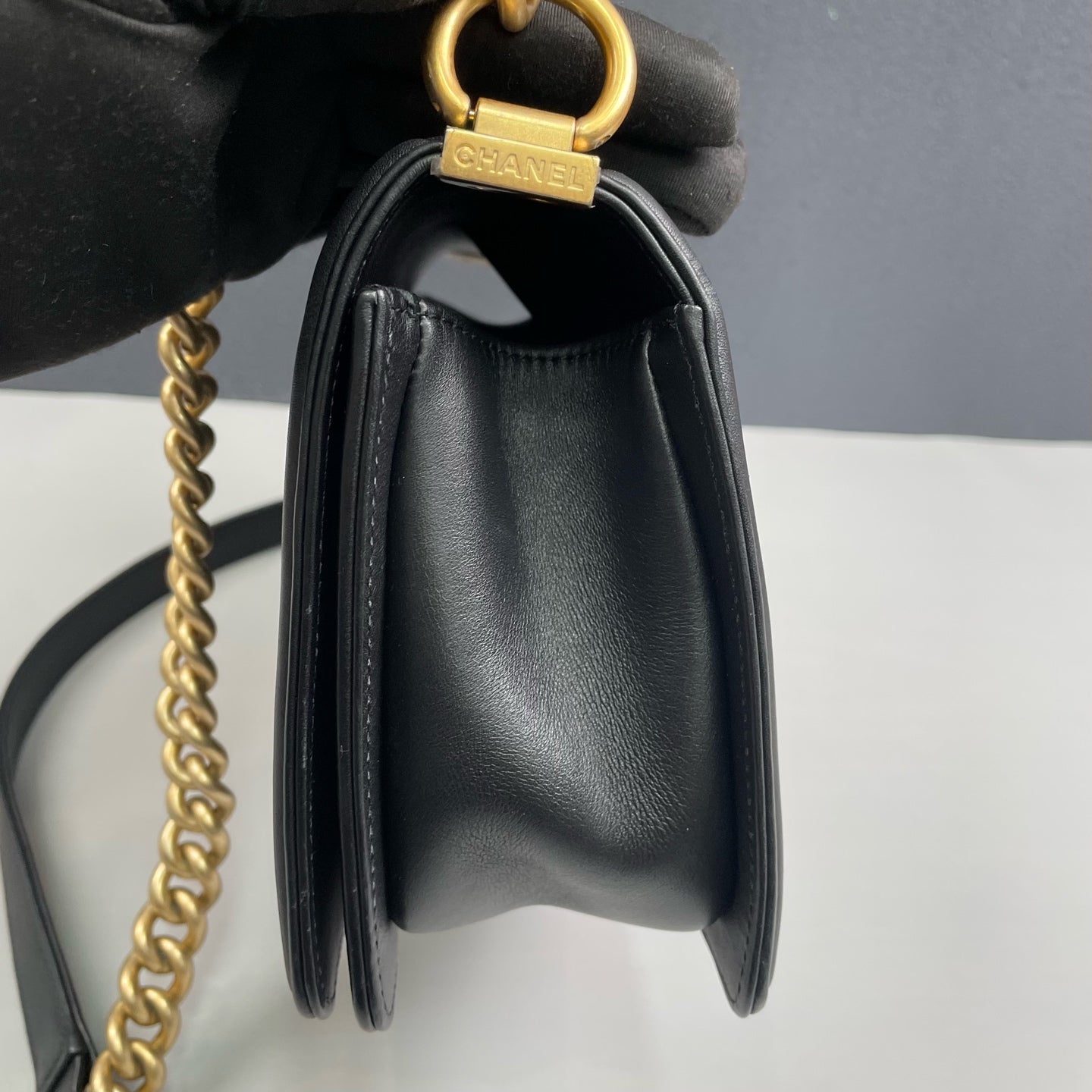 Chanel - Boy Chanel Medium Flap Bag - Lambskin leather - Black - (Medium)