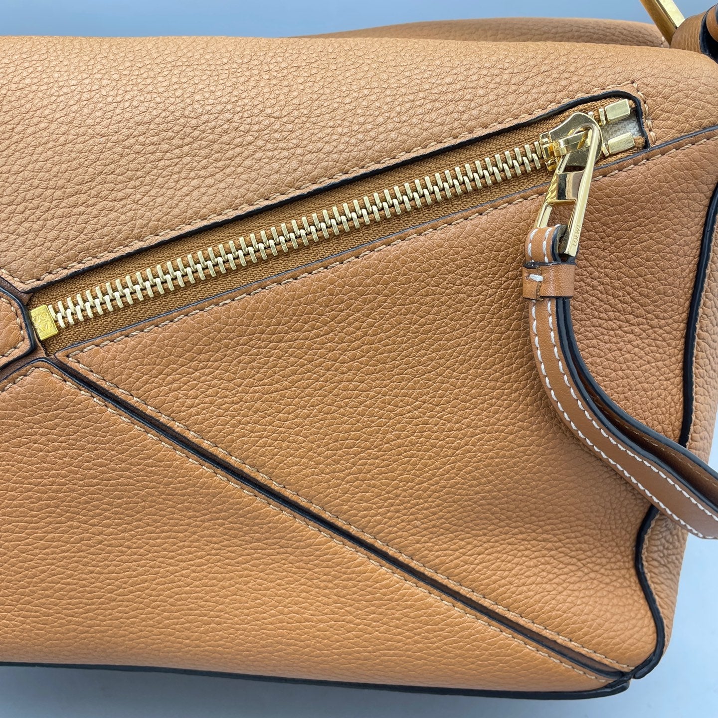 Loewe - Puzzle - Grained calfskin leather - Caramel - (Small)