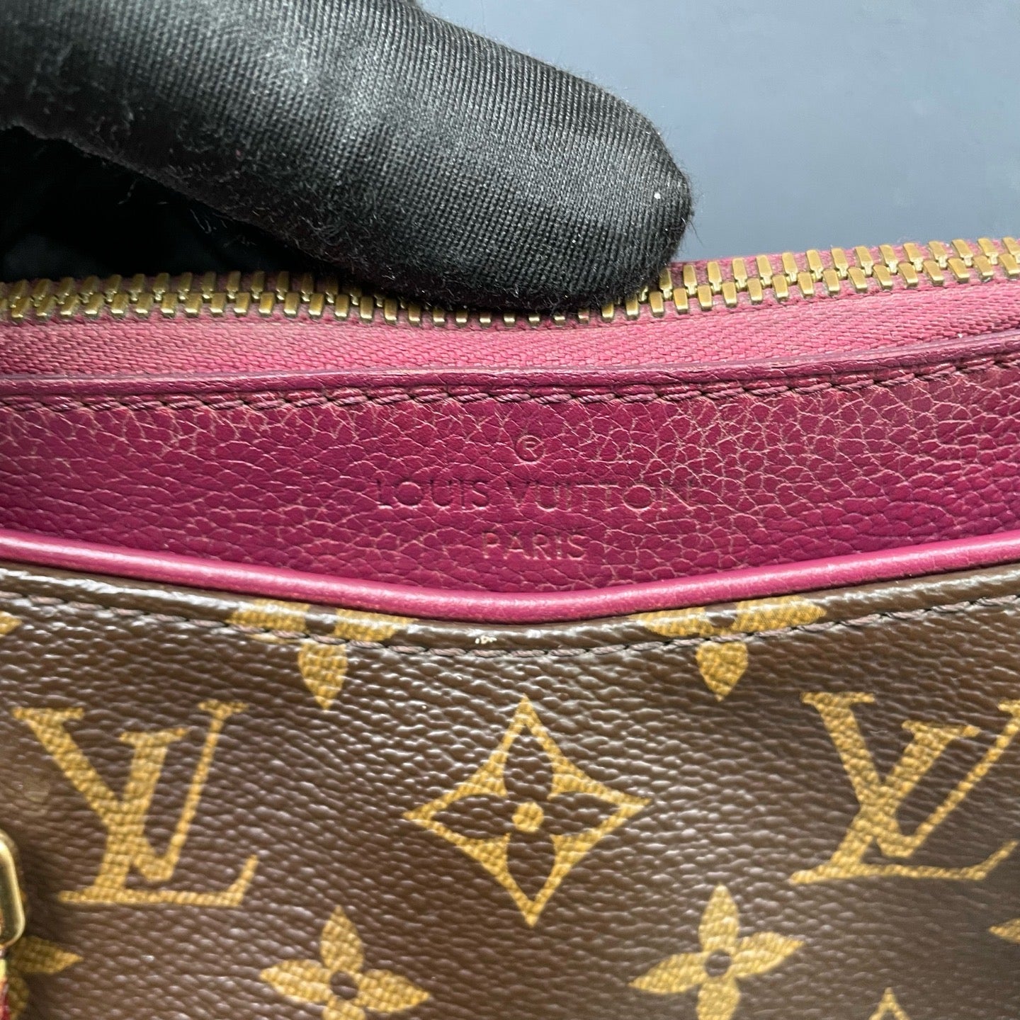 Louis Vuitton - Pallas Legend Medium - Monogram coated canvas with calfskin leather trim and natural cowhide leather handles - Brown with Burgundy interior - (Medium)