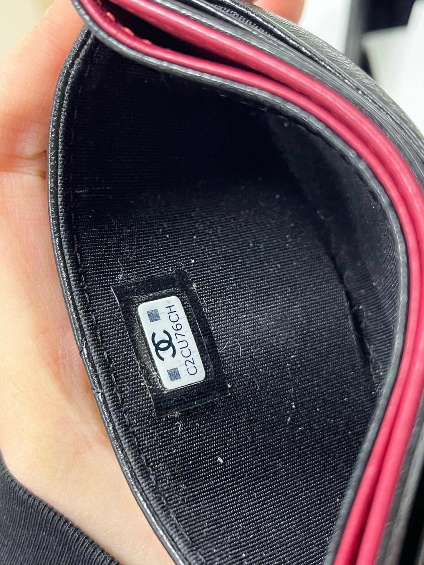 Chanel - 19 Card Holder - Lambskin leather - Black - (Small)