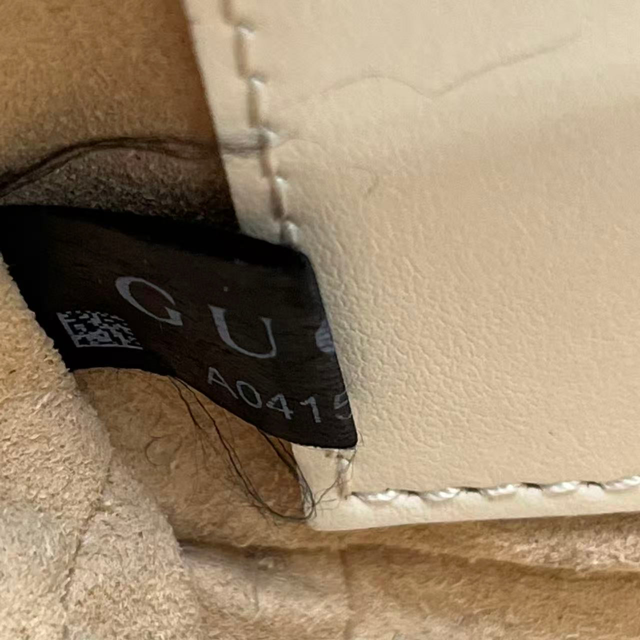 Gucci - GG Marmont Small Chain Shoulder Bag - Leather - White - (Small)