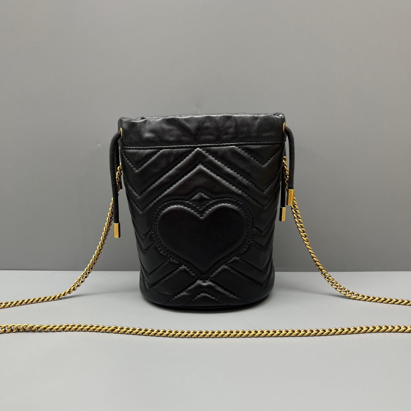 Gucci - GG Marmont Mini Bucket Bag - Leather - Black - (mini)