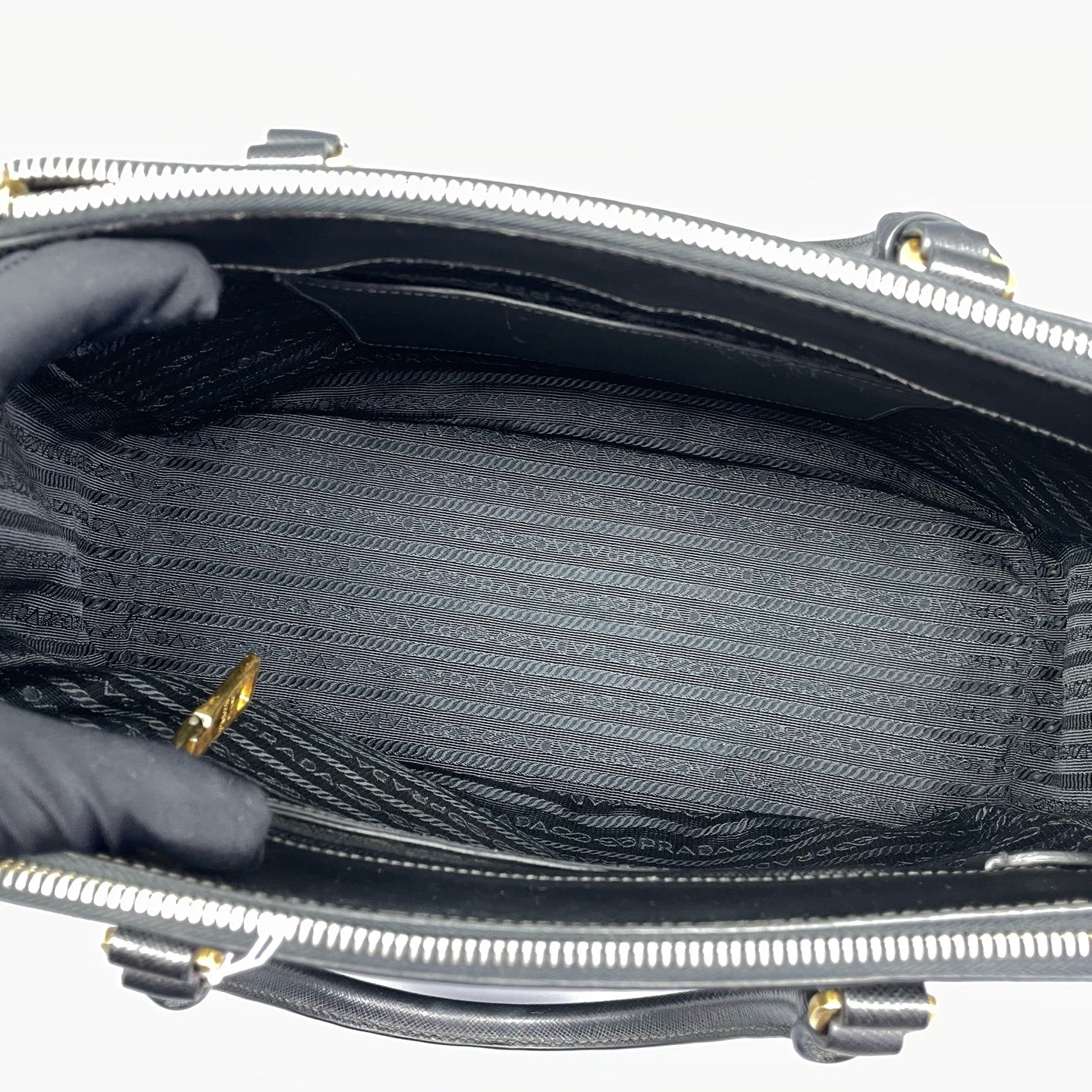 Prada - Galleria Tote (Saffiano Lux) - Saffiano leather - Black - (Medium)