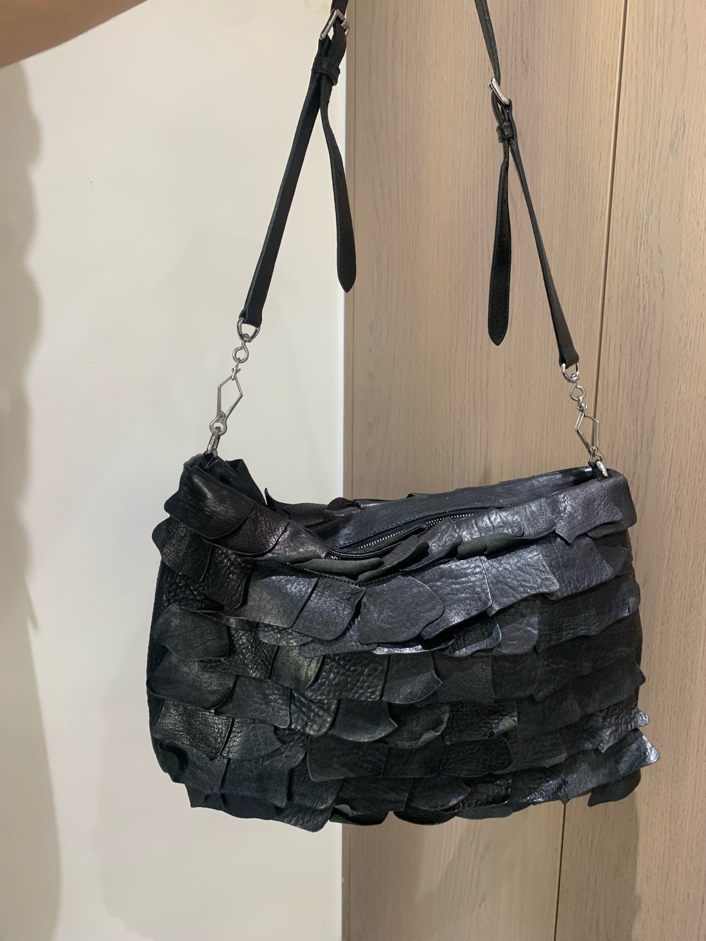 Miu Miu - Ruffled Leather Shoulder Bag - Leather - Black - (Medium)