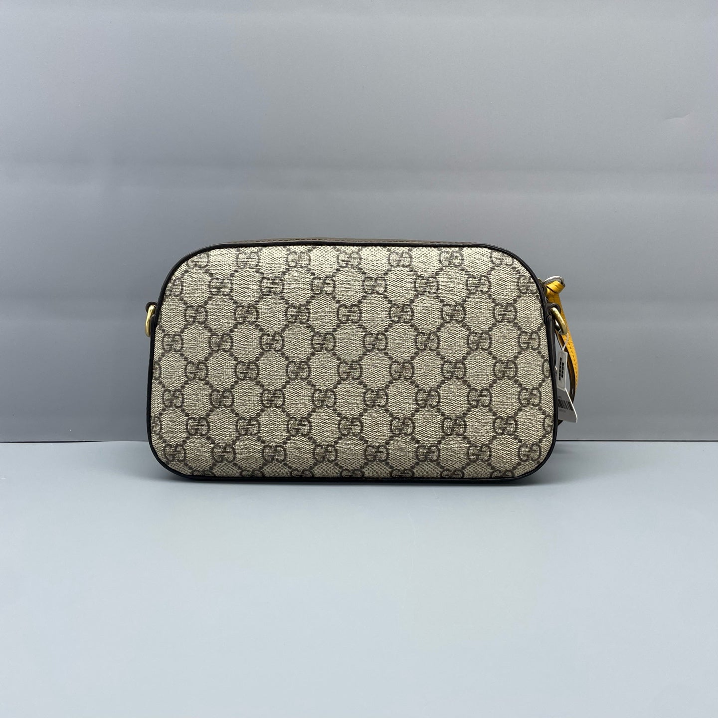 Gucci - Neo Vintage GG Supreme Camera Bag with Tiger Head - GG Supreme coated canvas with brown leather trim - Beige - (Small)