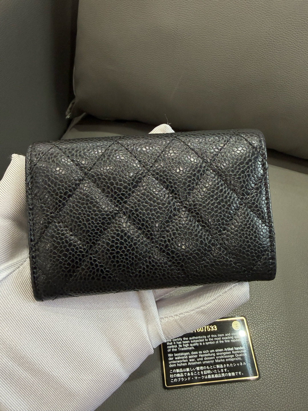 Chanel - Classic Flap Card Holder - Caviar leather - Black with Gold-Tone Hardware - (Small)