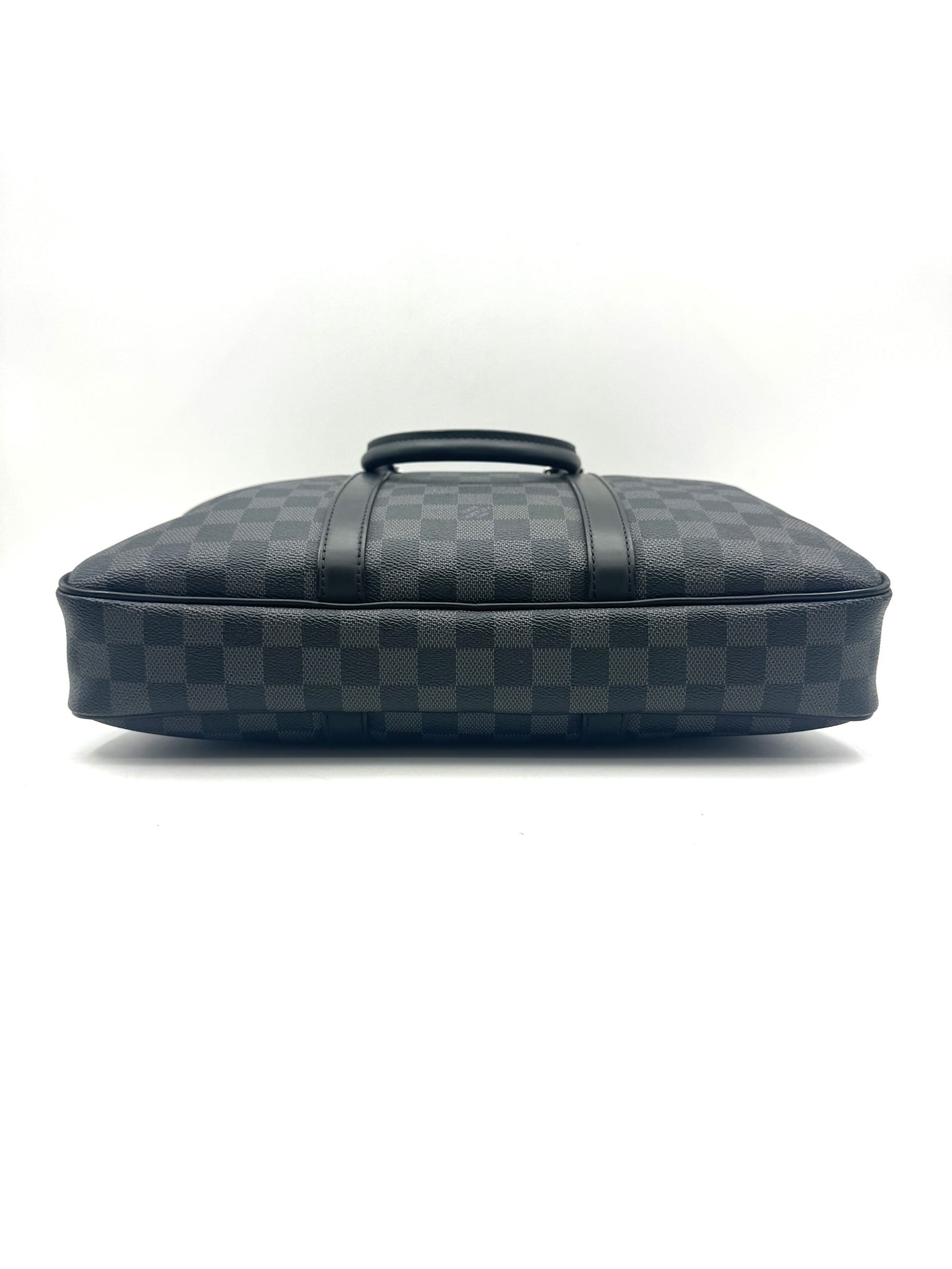 Louis Vuitton - Porte-Documents Voyage - Coated canvas with leather trim - Black - (large)