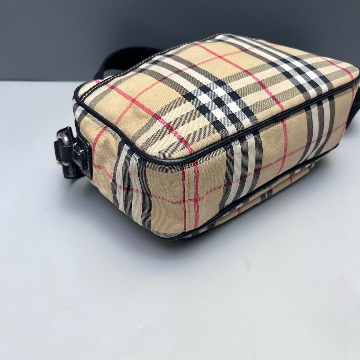 Burberry - Camera Bag - Canvas with leather trim - Beige - (Small)