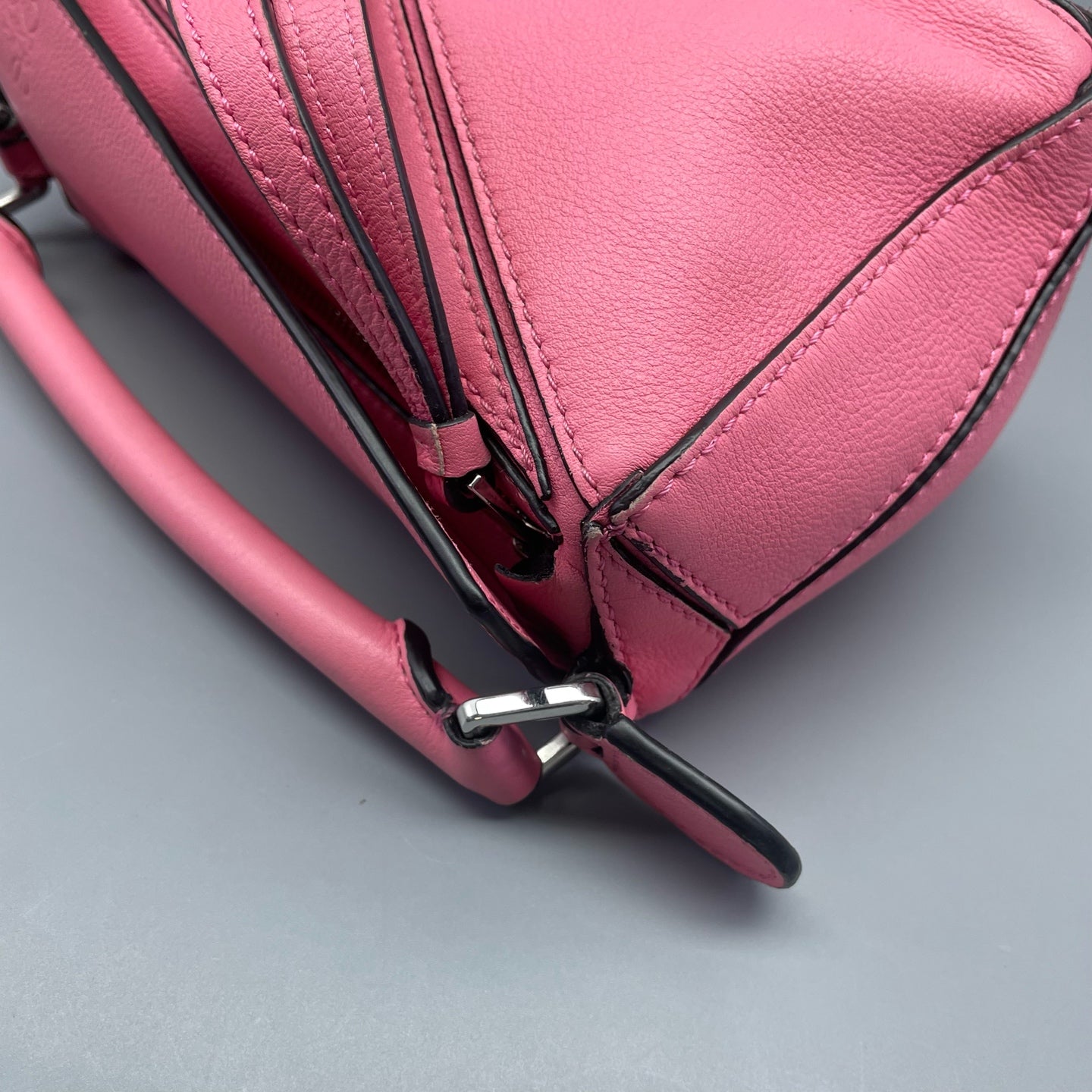 LOEWE - Puzzle Mini Bag - Grained calfskin leather - Pink - (mini)
