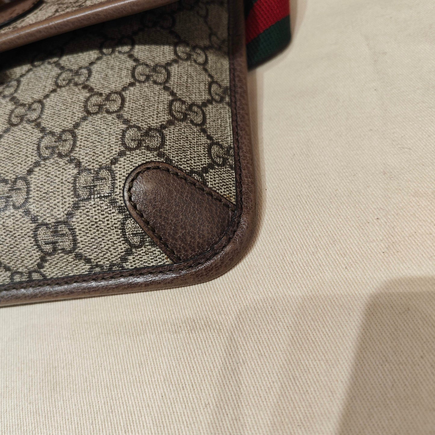 Gucci - Tiger Head Belt Bag - GG Supreme canvas with leather trim - Beige
