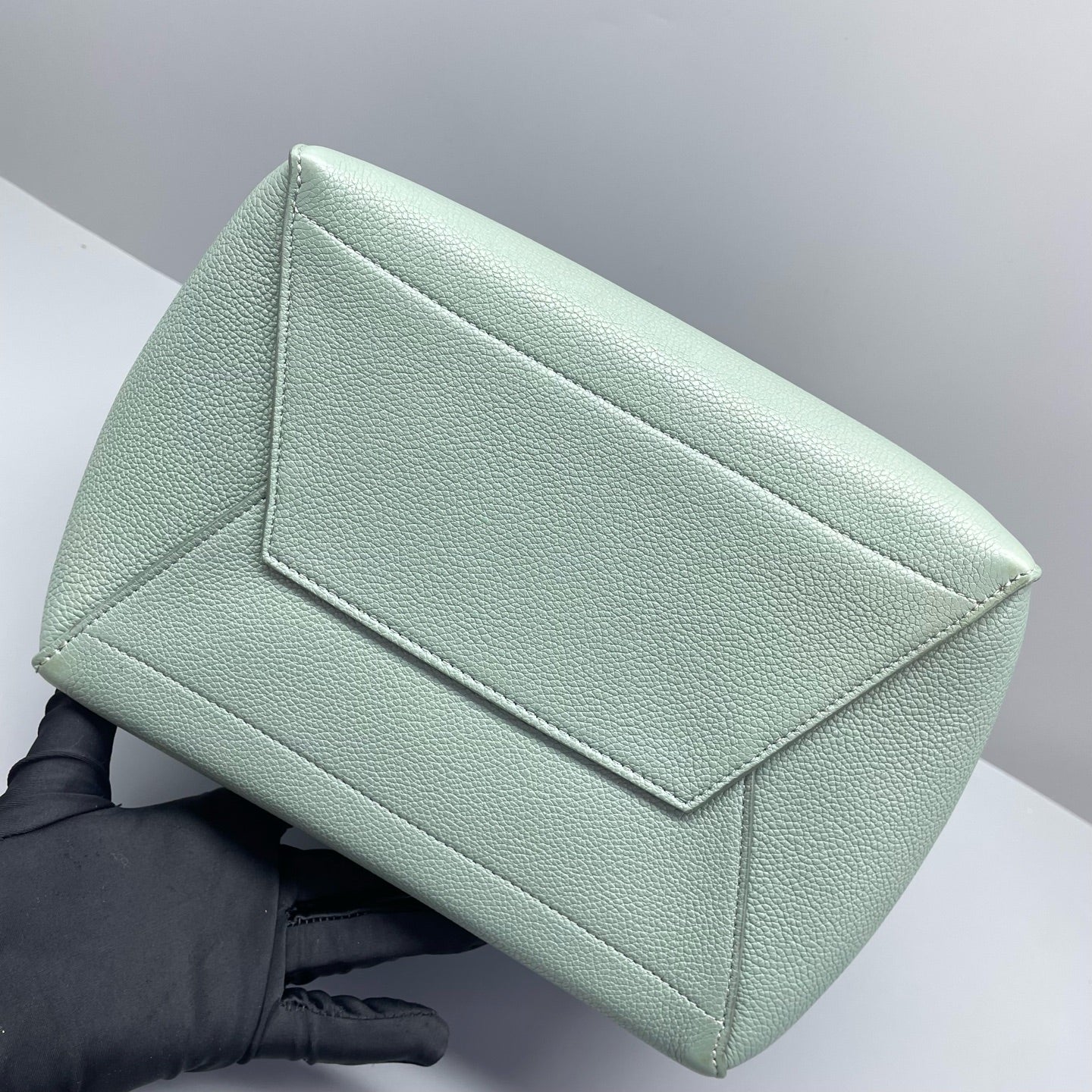Celine - Sangle Seau Bucket Bag - Grained calfskin leather - Green - (Medium)