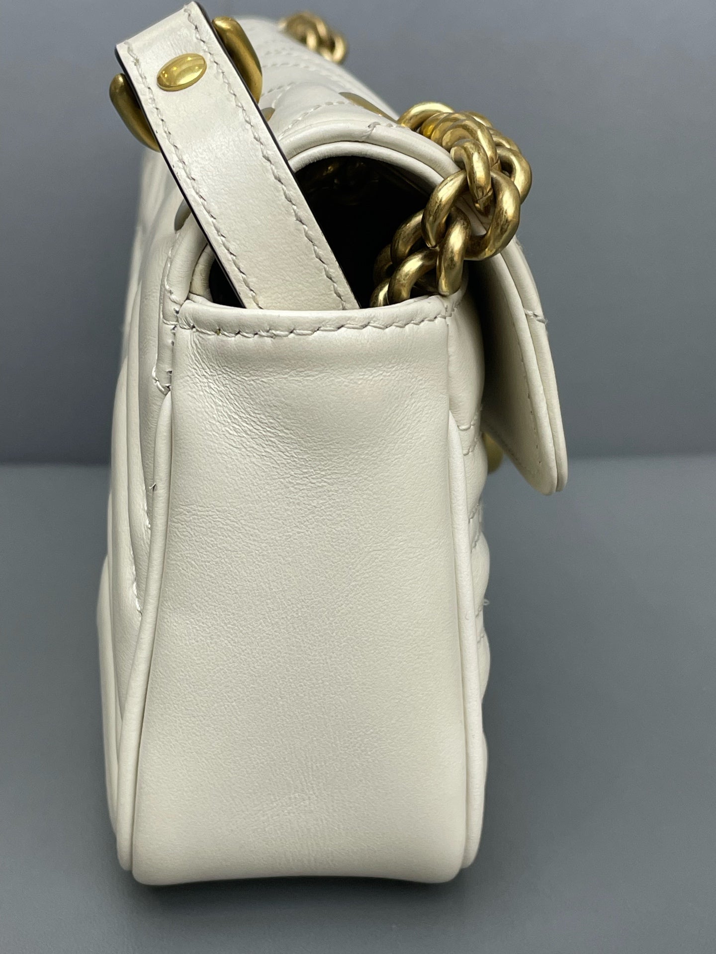 Gucci - GG Marmont Mini Matelassé Shoulder Bag - Leather - White - (small)