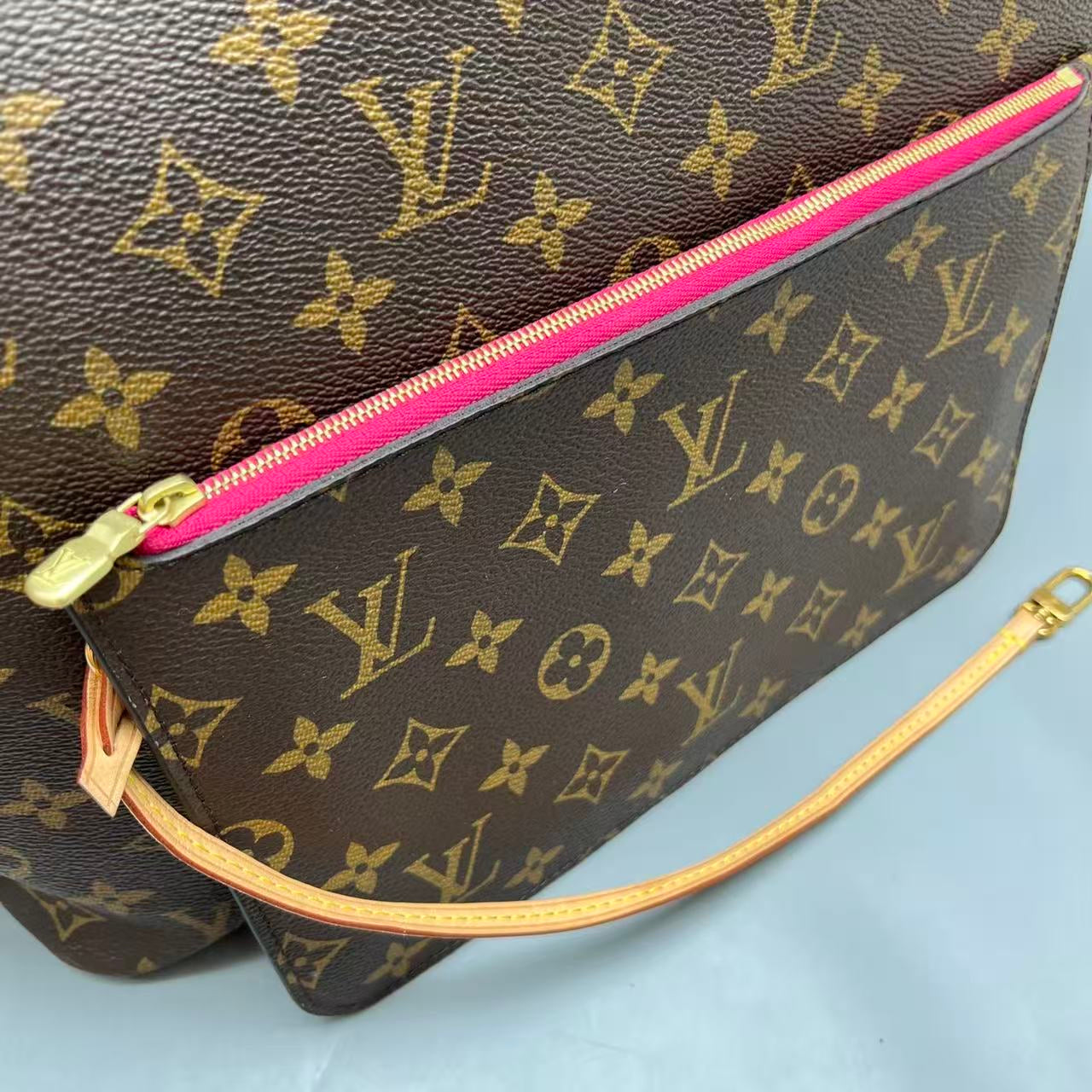 Louis Vuitton - Neverfull MM - Monogram coated canvas with Vachetta leather trim and textile lining - Brown - (Medium)