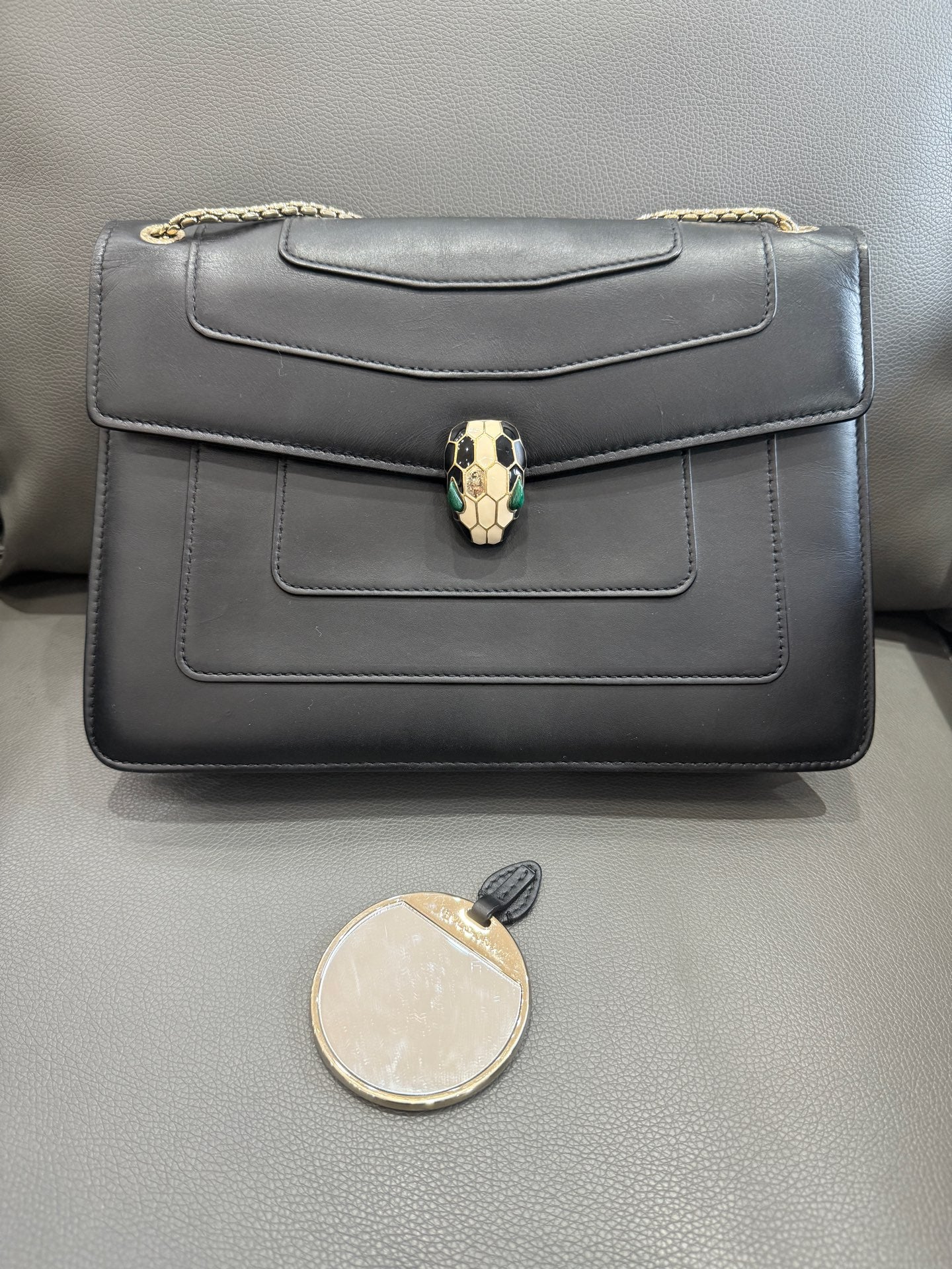 Bvlgari - Serpenti Forever Flap Bag - Calfskin leather - Black - (small)