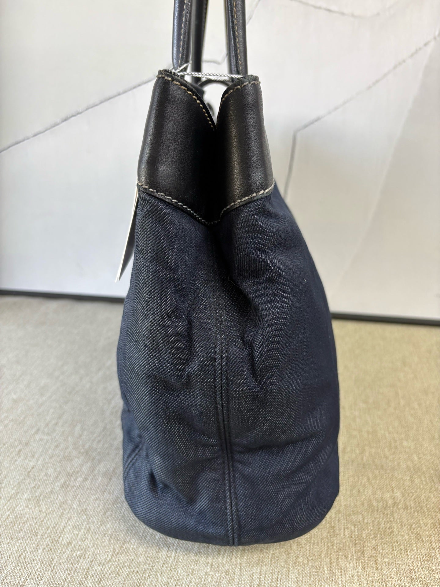 Chanel - Denim and Leather Tote Bag - Denim and leather - Dark Blue and Black - (medium)