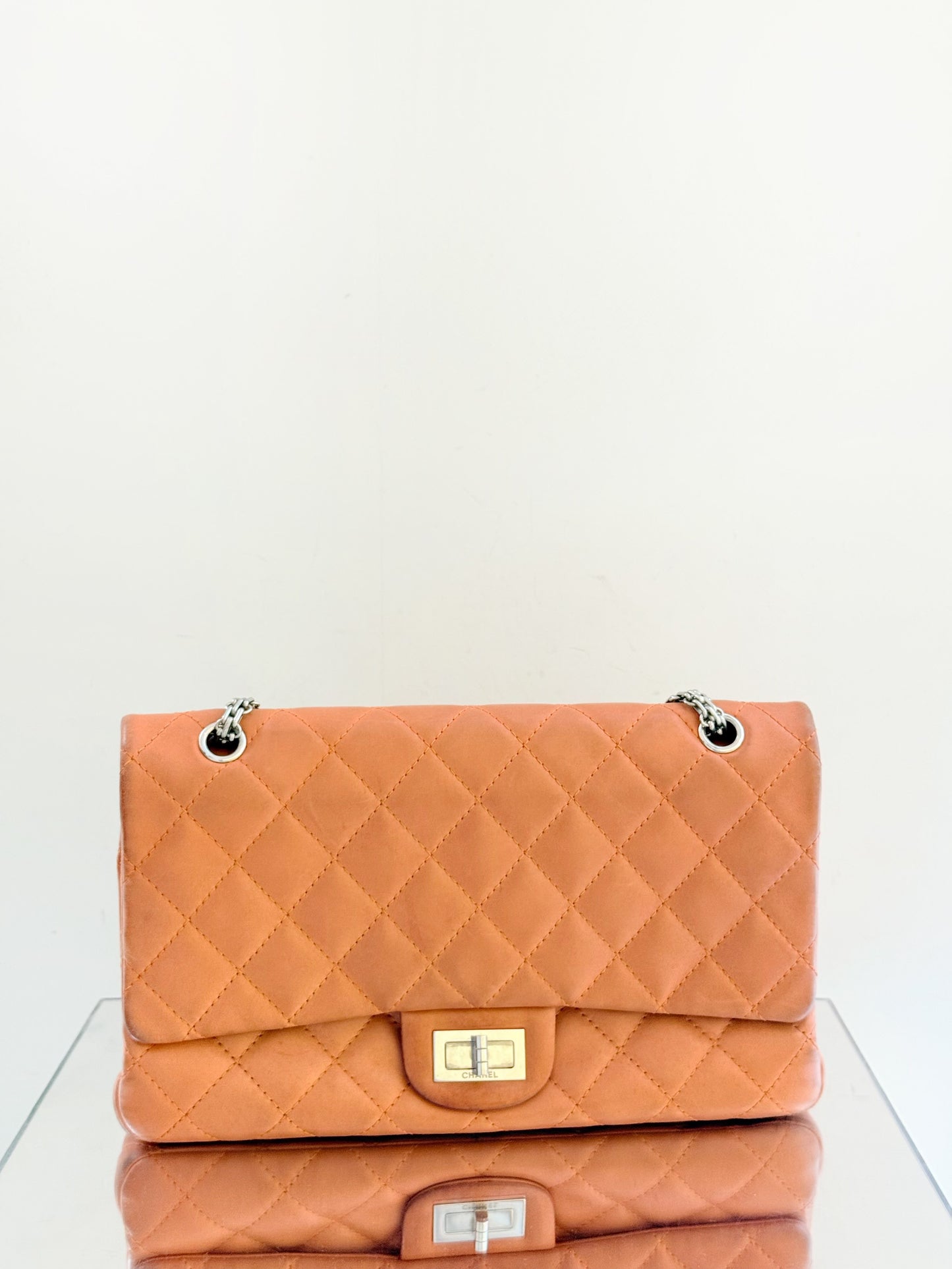 Chanel - 2.55 Reissue Flap Bag - Aged calfskin leather - Pink - (Large)