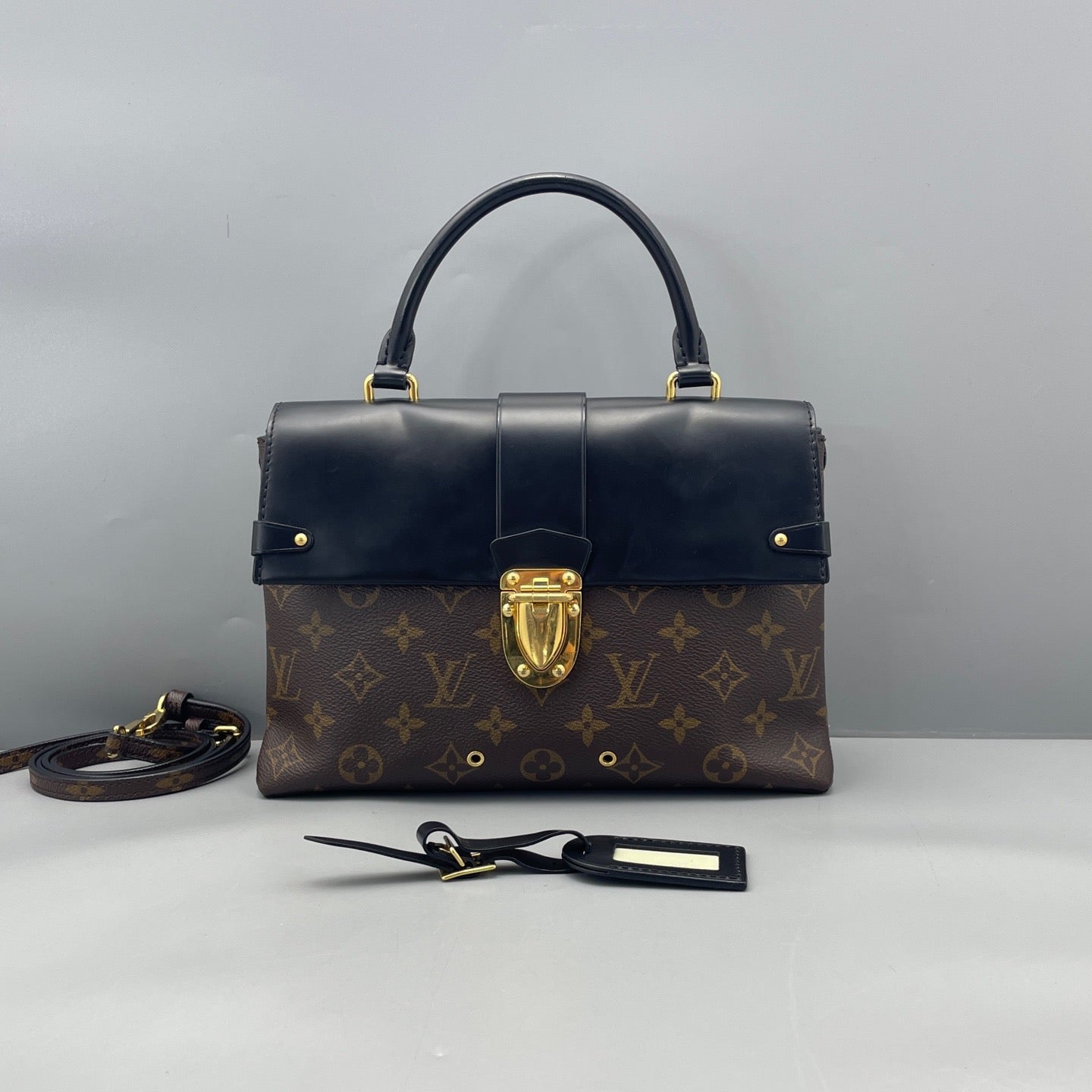 Louis Vuitton - One Handle Flap Bag - Monogram coated canvas and leather - Multicolour - (Medium)