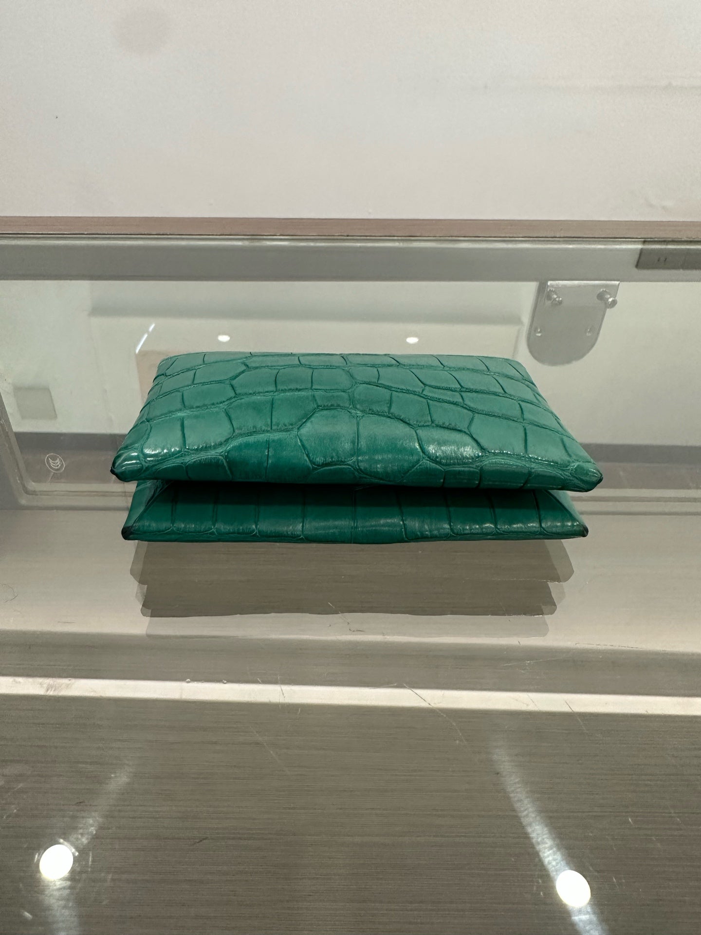 Hermès - Calvi - Exotic leathers - Crocodile - Green - (mini)