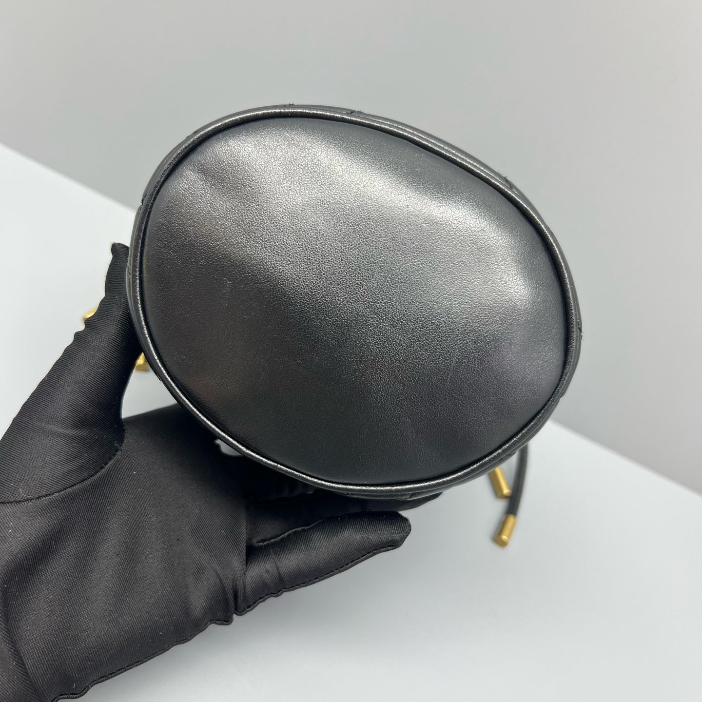 Gucci - GG Marmont Mini Bucket Bag - Leather - Black - (mini)