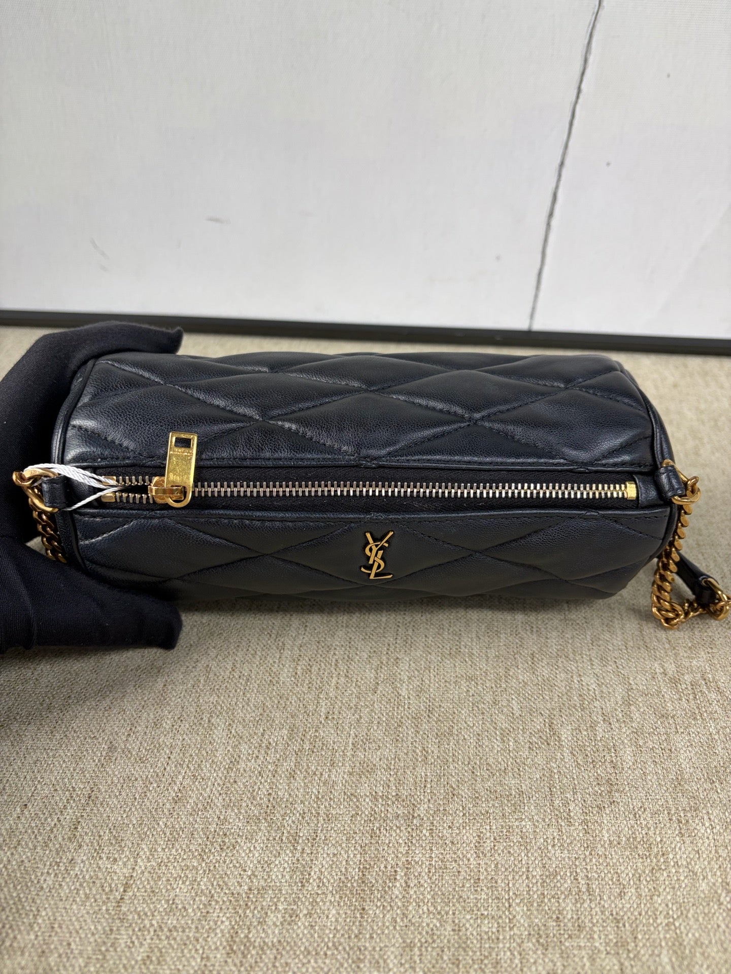 Saint Laurent - Sade Puffer Small Cylindrical Shoulder Bag - Leather - Black - (mini)