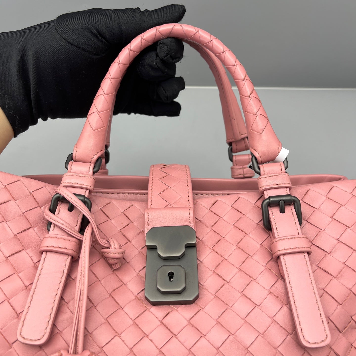 Bottega Veneta - Roma - Leather - Pink - (medium)