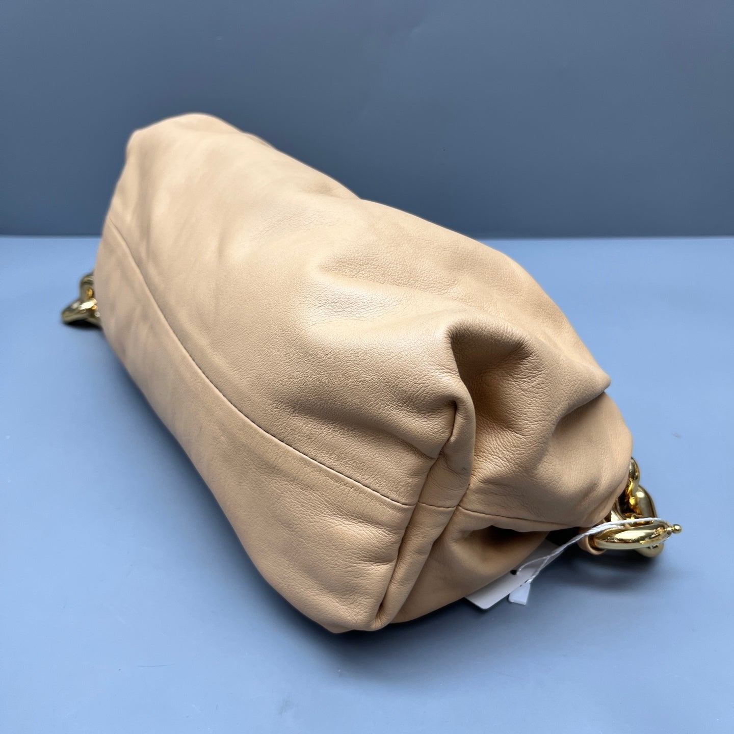 Bottega Veneta - The Chain Pouch - Leather - Beige - (medium)