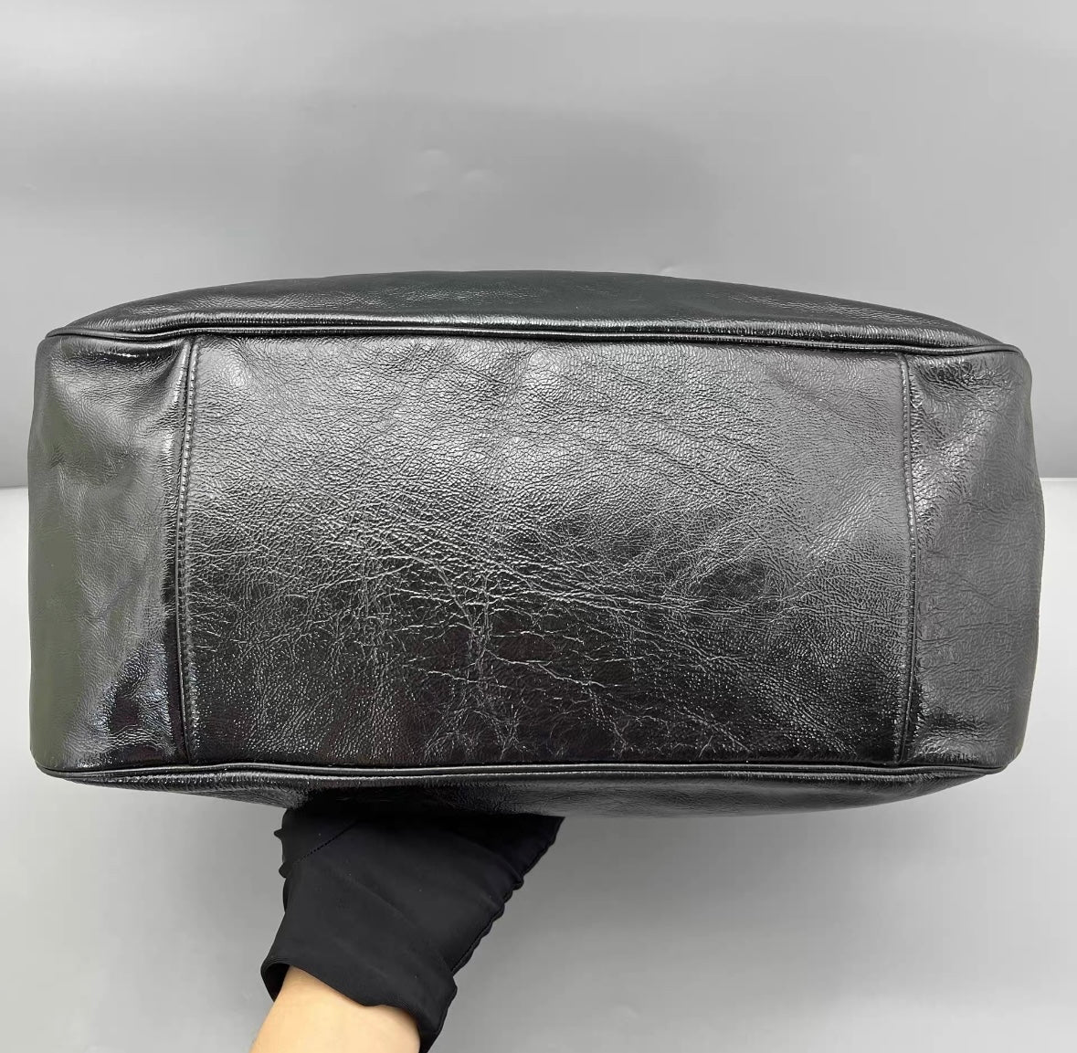 Saint Laurent - Patent Leather Shopper Bag - Patent leather - Black - (large)