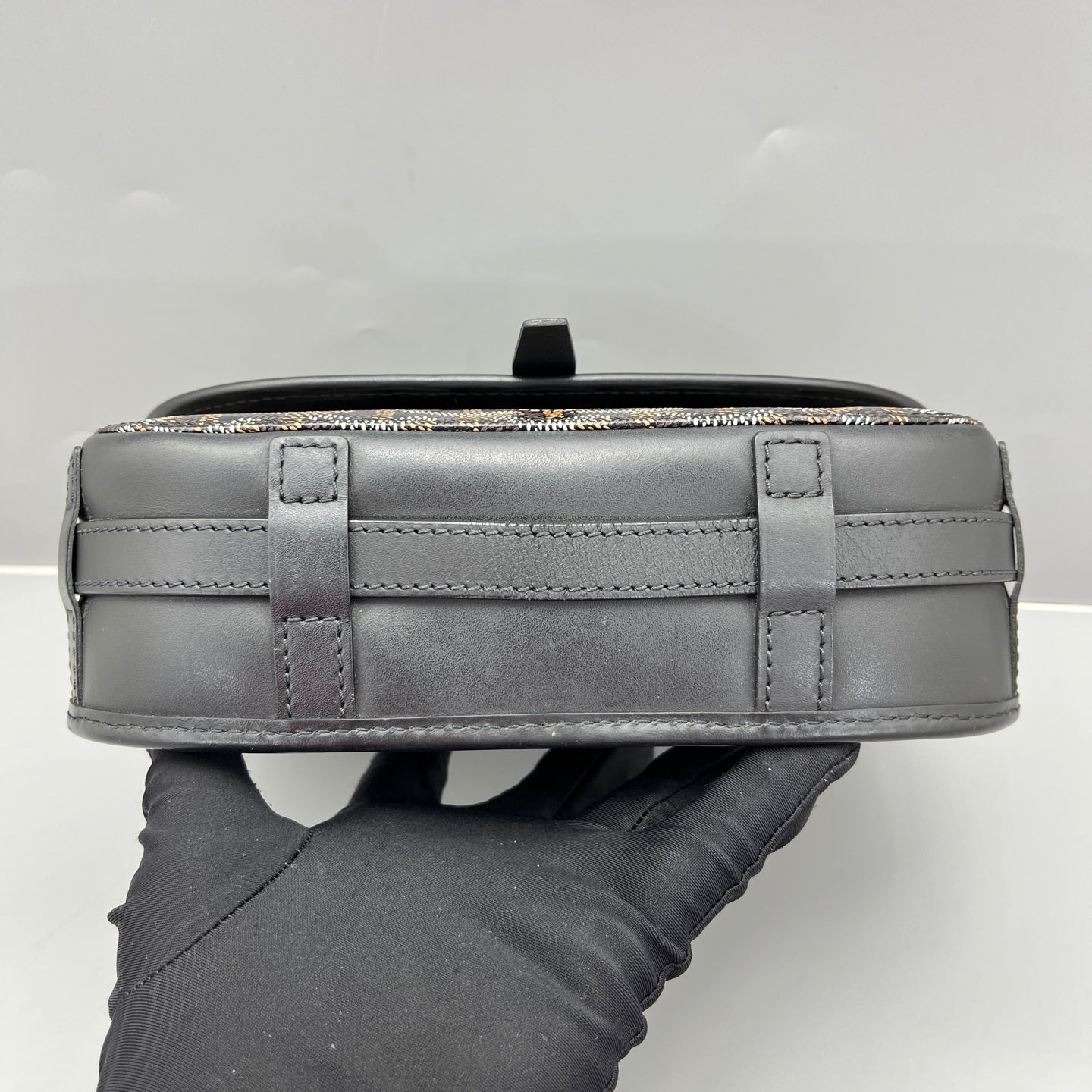 Goyard - Buckle Messenger Bag Small - Goyardine Canvas with Leather Trim - Black - (small)