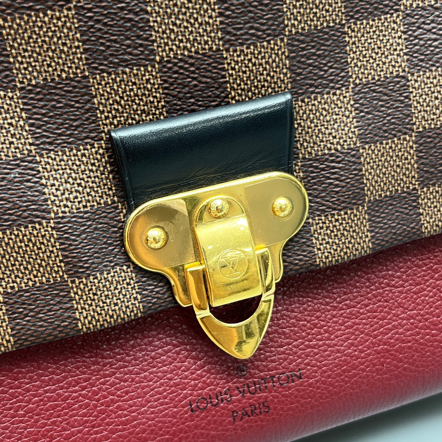 Louis Vuitton - Vavin Chain Bag - Damier Ebene coated canvas with grained leather trim - Brown and Burgundy - (Small)