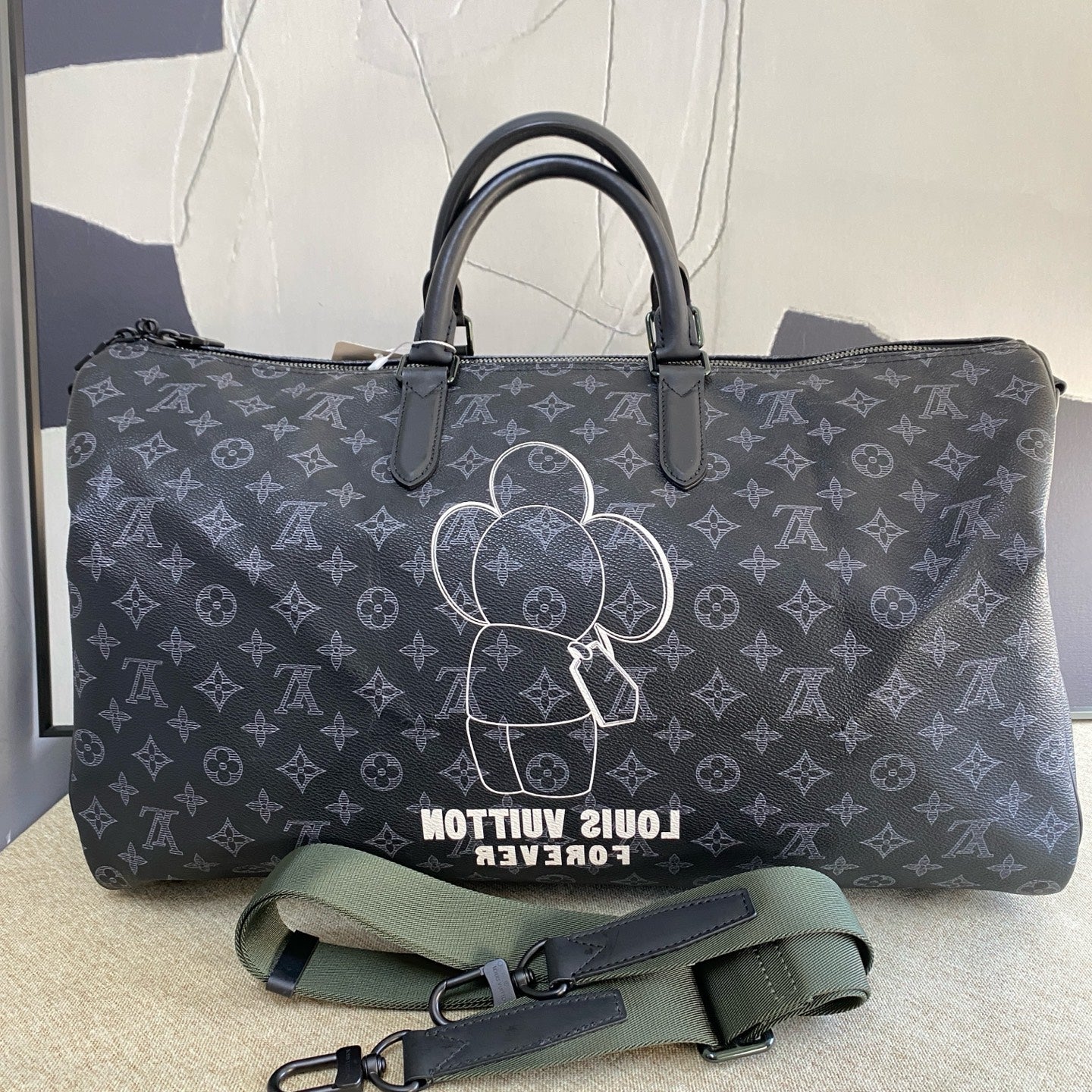 Louis Vuitton - Keepall Bandouliere 50 Vivienne Sunflower Graffiti - Coated canvas with leather trim - Black - (Extra-large)