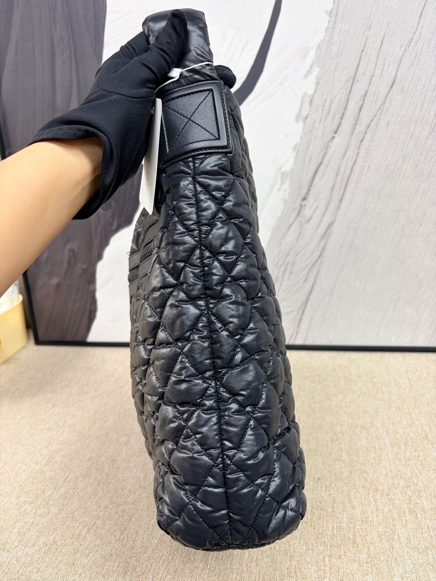 Chanel - Hobo Puffer Bag - High-quality puffer material (likely Polyamide/Nylon) - Black - (Large)