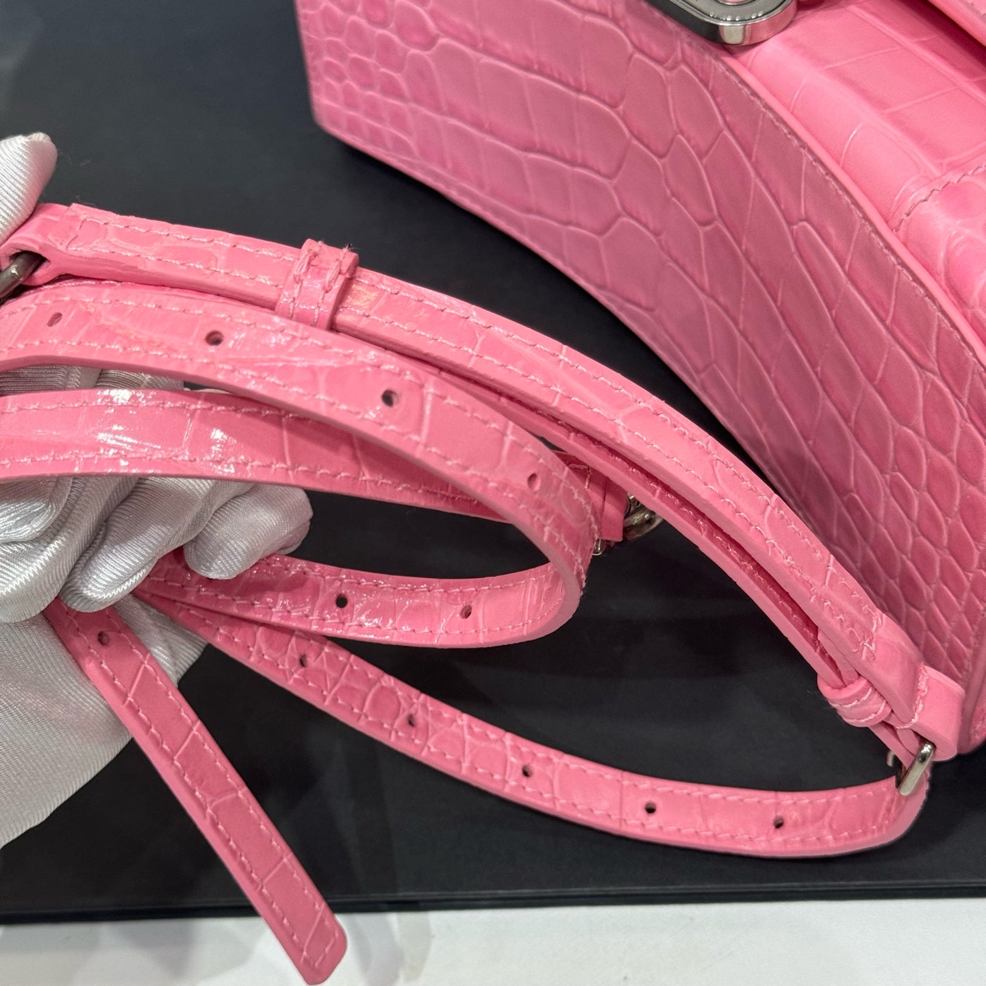 Balenciaga - HOURGLASS - Cowhide leather with crocodile embossing - Pink - (Mini)
