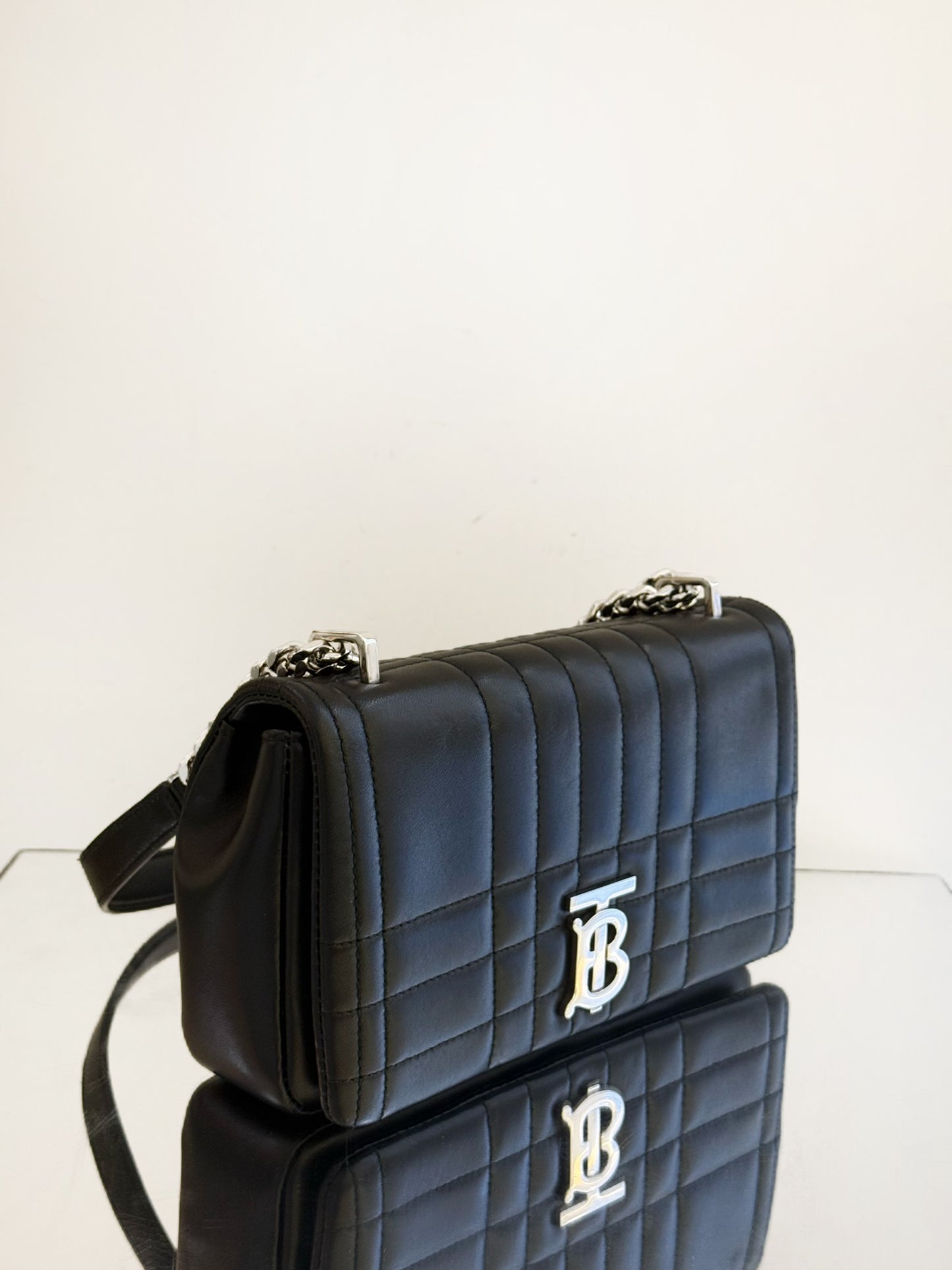 Burberry - Small Lola Bag - Lambskin leather - Black - (Small)